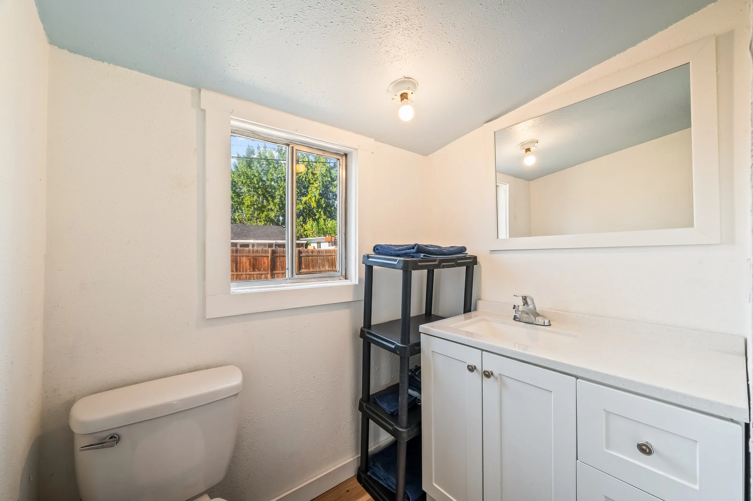 1014_Cherry_St_Wenatchee_Claridge_Media-118.jpg