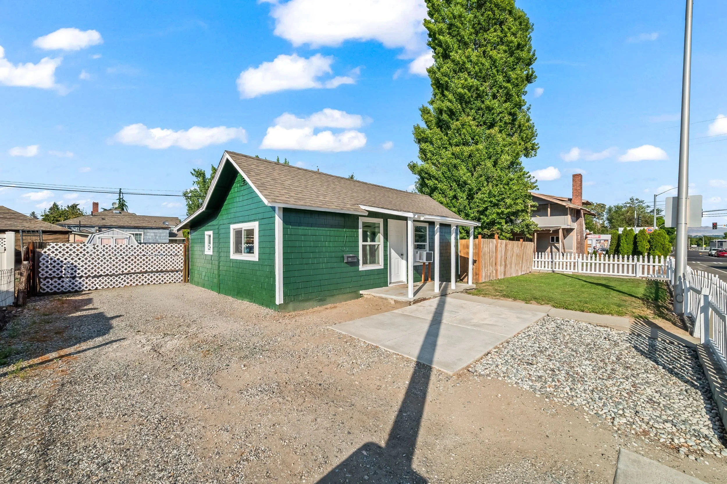 1014_Cherry_St_Wenatchee_Claridge_Media-103.jpg