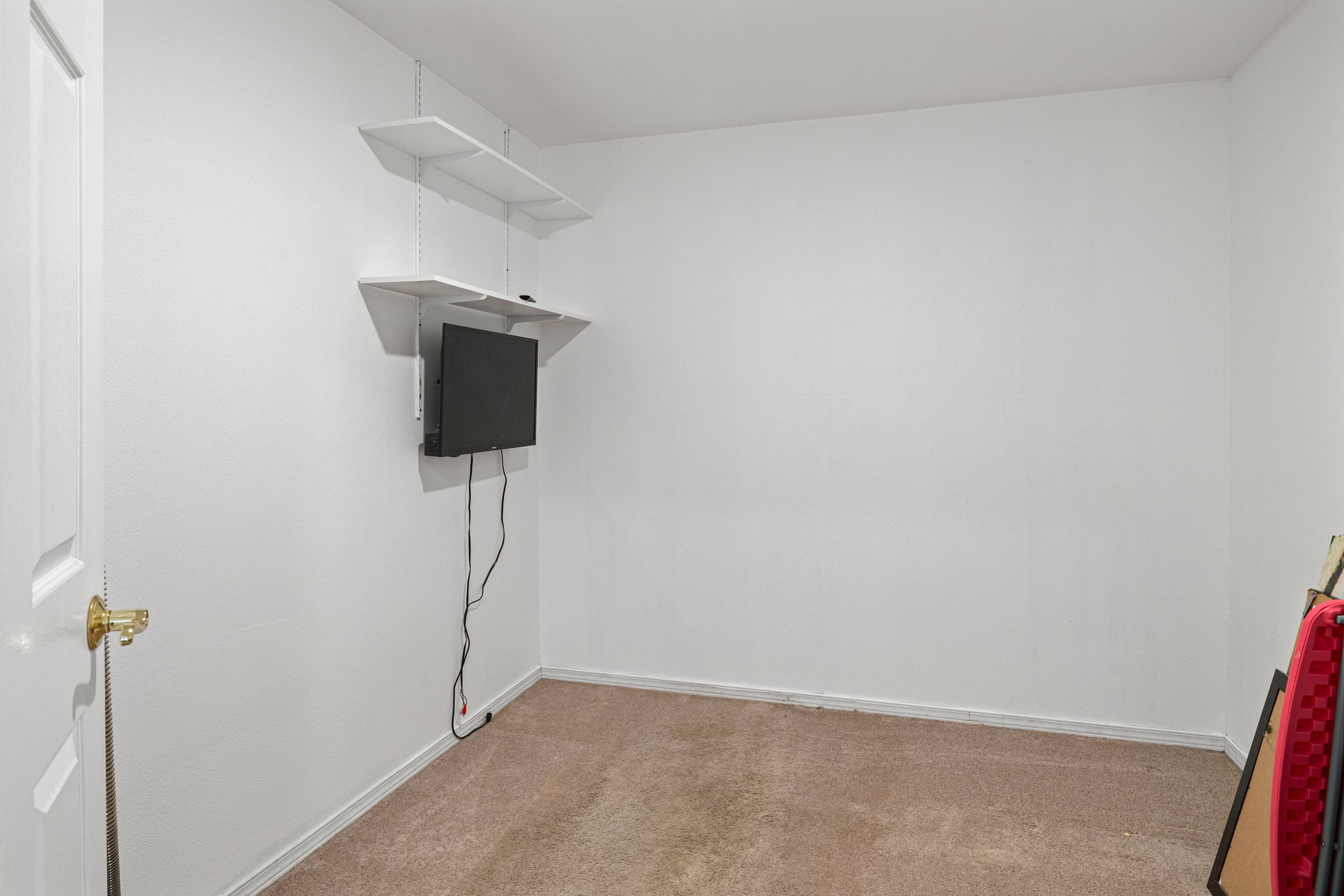 additional room.jpg