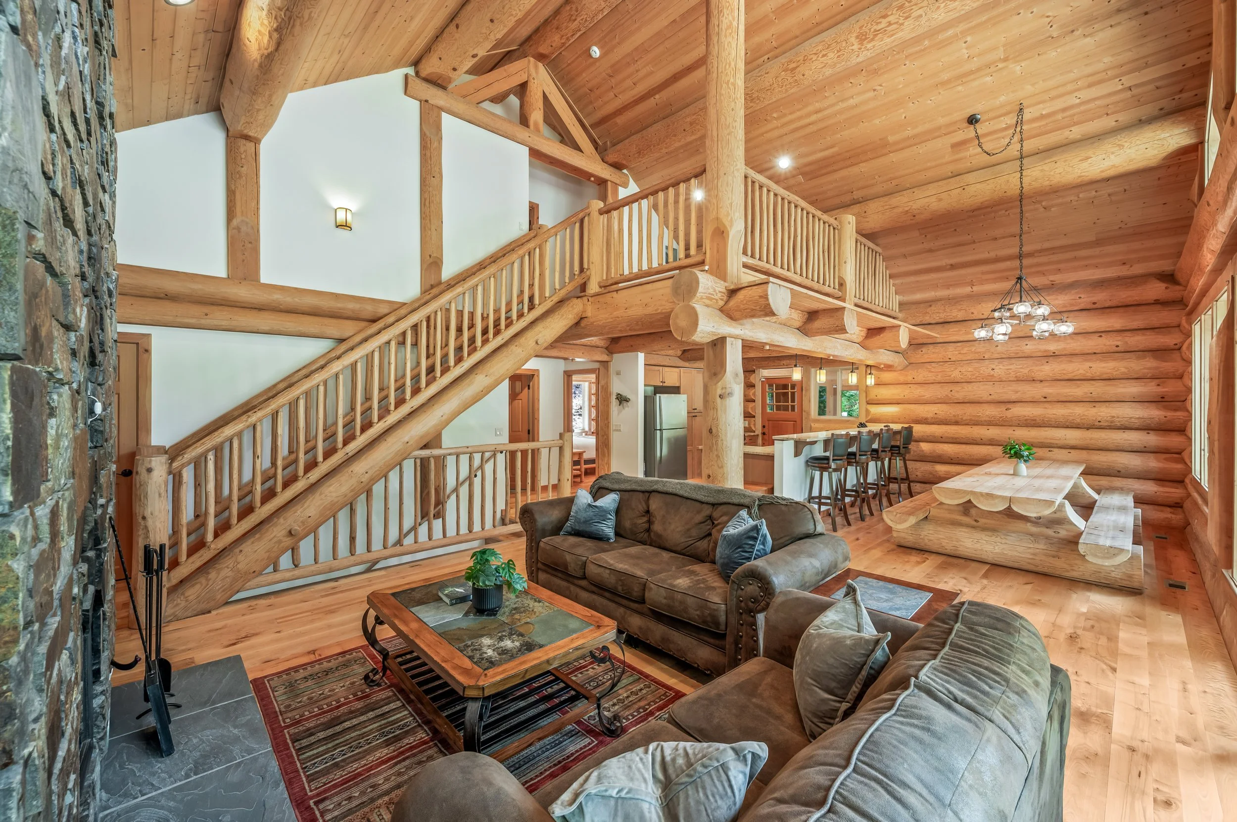 304_Dr_Bob_Creek_Rd_Leavenworth_Interior_Claridge_Media_Photos-28.jpg