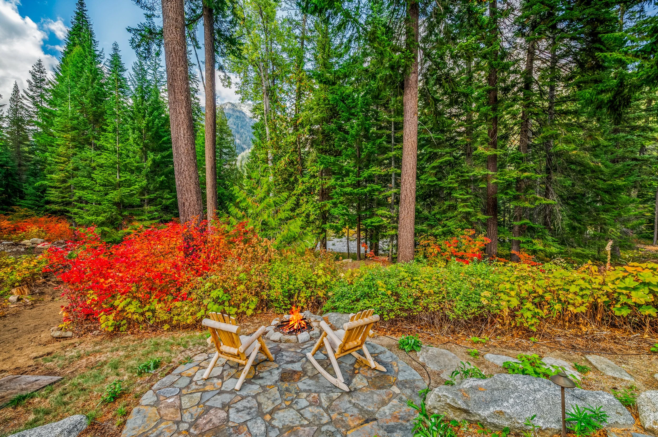 304_Dr_Bob_Creek_Rd_Leavenworth_Cabin_Claridge_Media_Photos-10.jpg