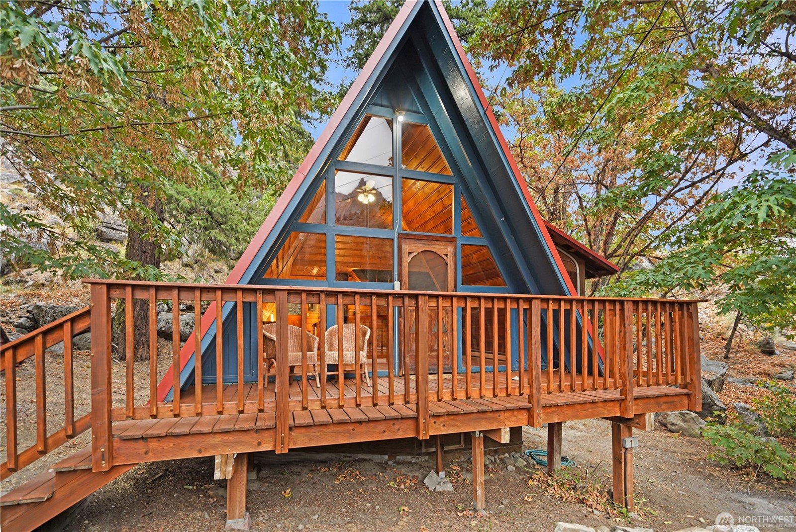 7106 Icicle Rd, Leavenworth, WA 98826