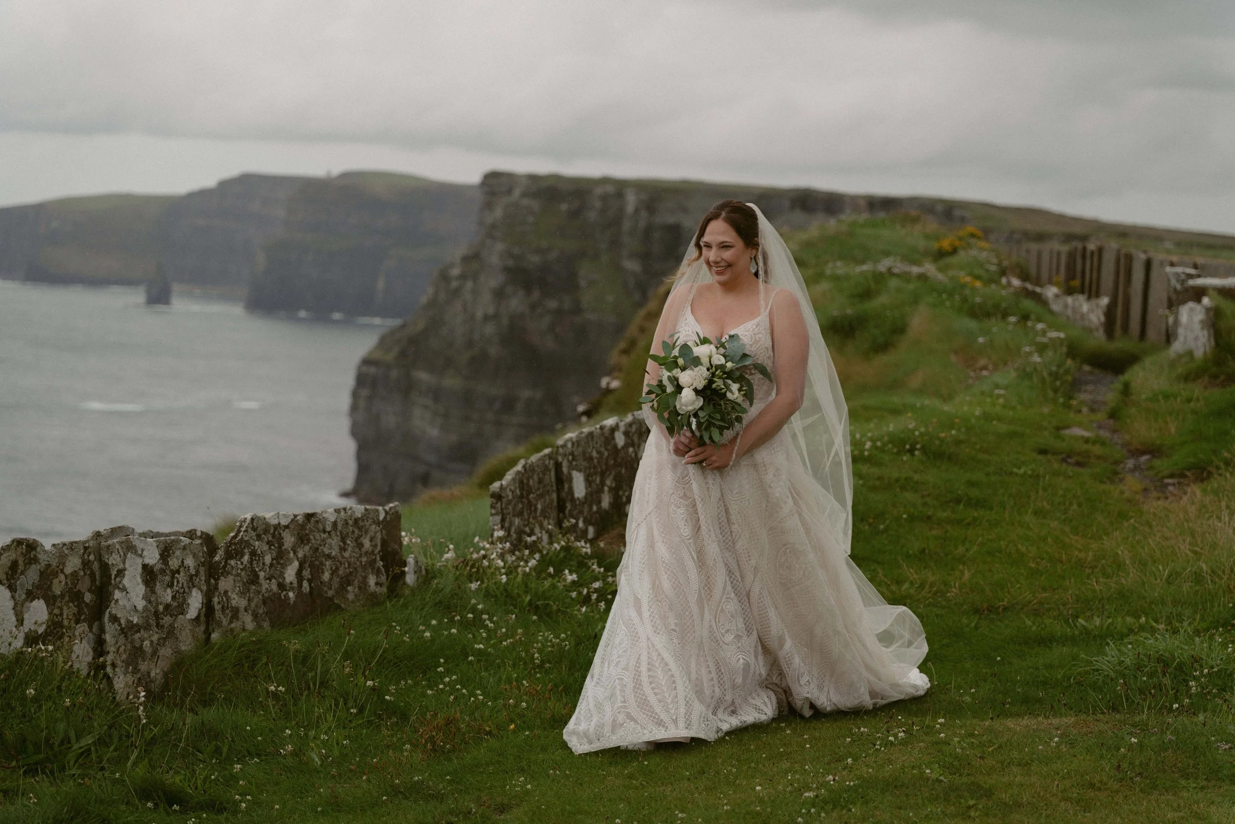Cliffs-Of-Moher-Photographer-Carrie-Duggan-Photography (28 of 412).jpg