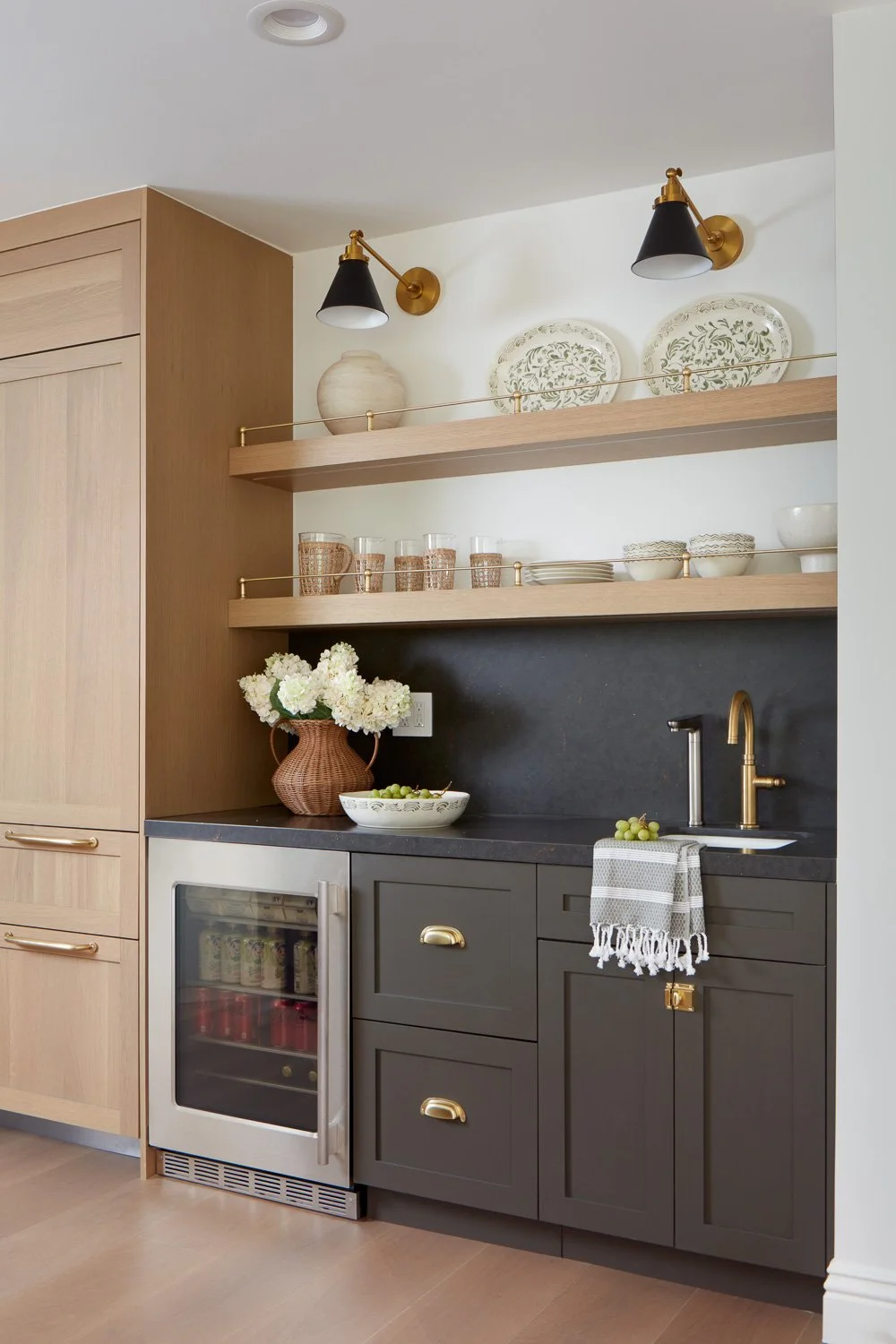 Atherton_Oakwood Blvd_WEB-18.jpg