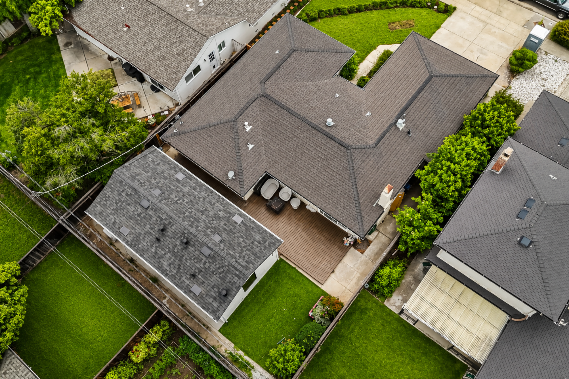 Bird's-eye view of this custom ADU in San Jose, designed for privacy and efficient use of the lot.