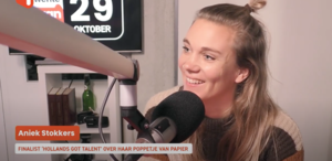 1,2,3,4 Poppetje van Papier!