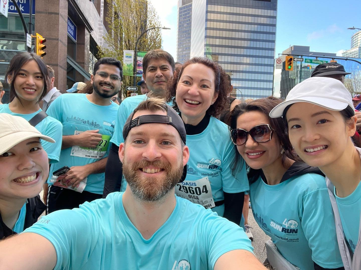 Congratulations to our incredible #sunrun2024 team! Your dedication and perseverance paid off, and you all stepped up to the 10K challenge to inspire us all to live healthy, active lifestyles. This year our team was comprised of not only seasoned run