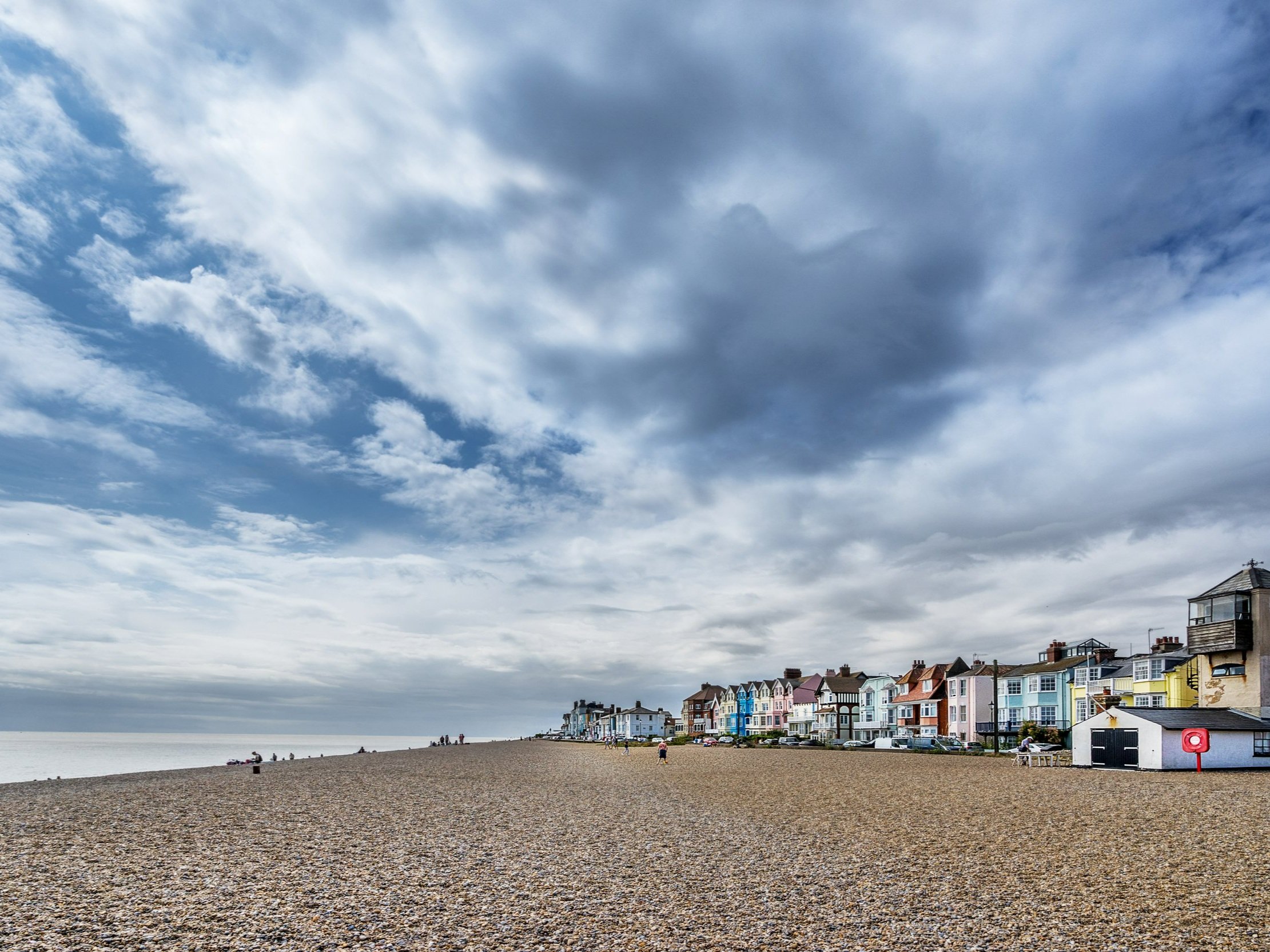 Aldeburgh+strand+Suffolk.jpg