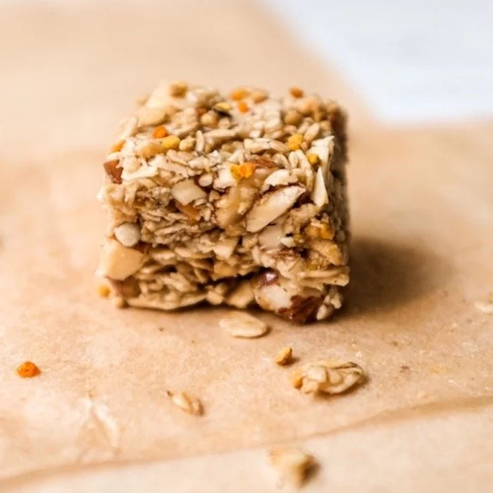 Raw honey, oat and almond flapjack bites