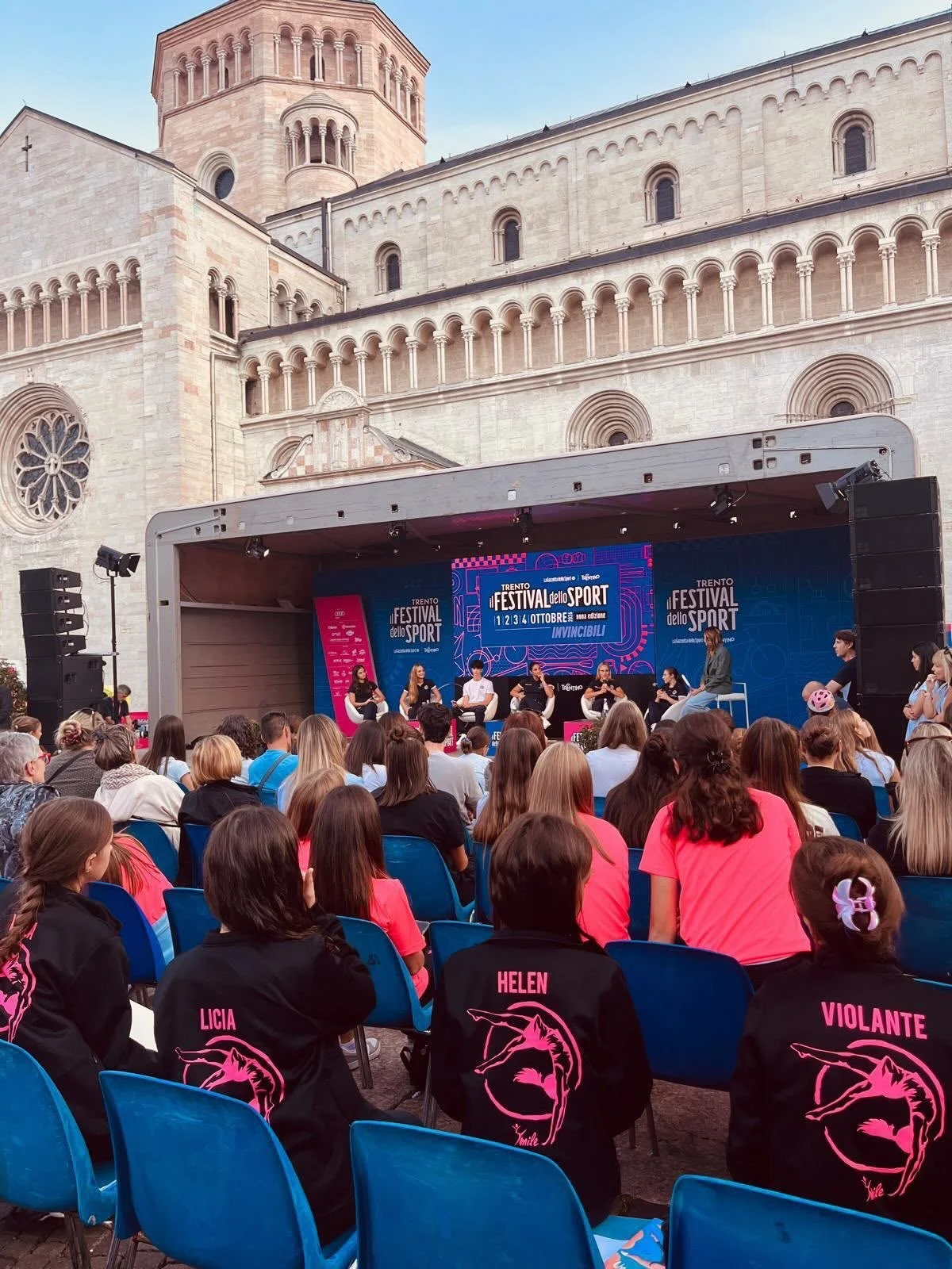 Festival dello sport Smiline presenti 🩷 

@ilfestivaldellosportditrento @lefateditalia