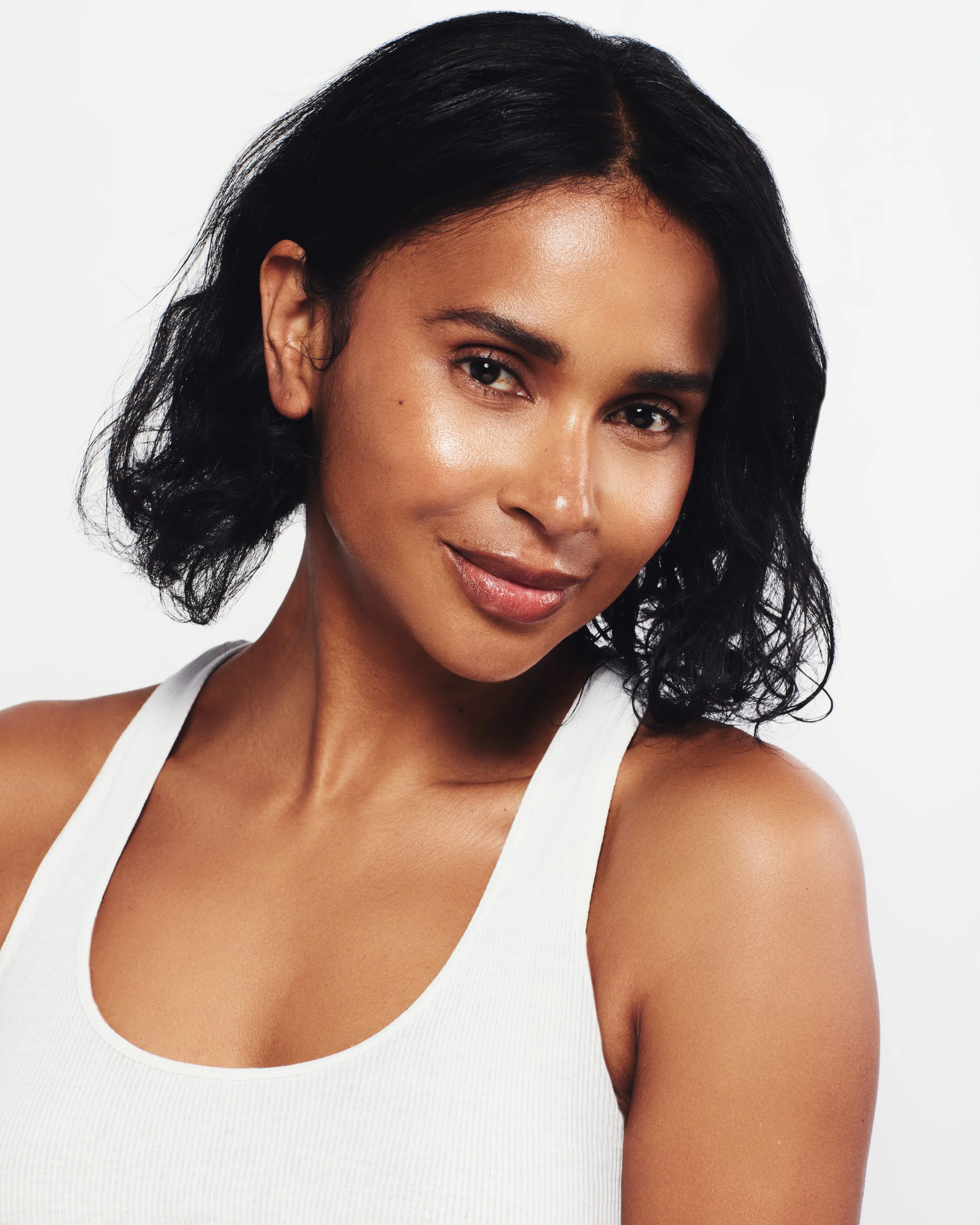 Photography by Matt Sheehan
Hair & Makeup by Louise Monique
Client Kaplan MD Skincare