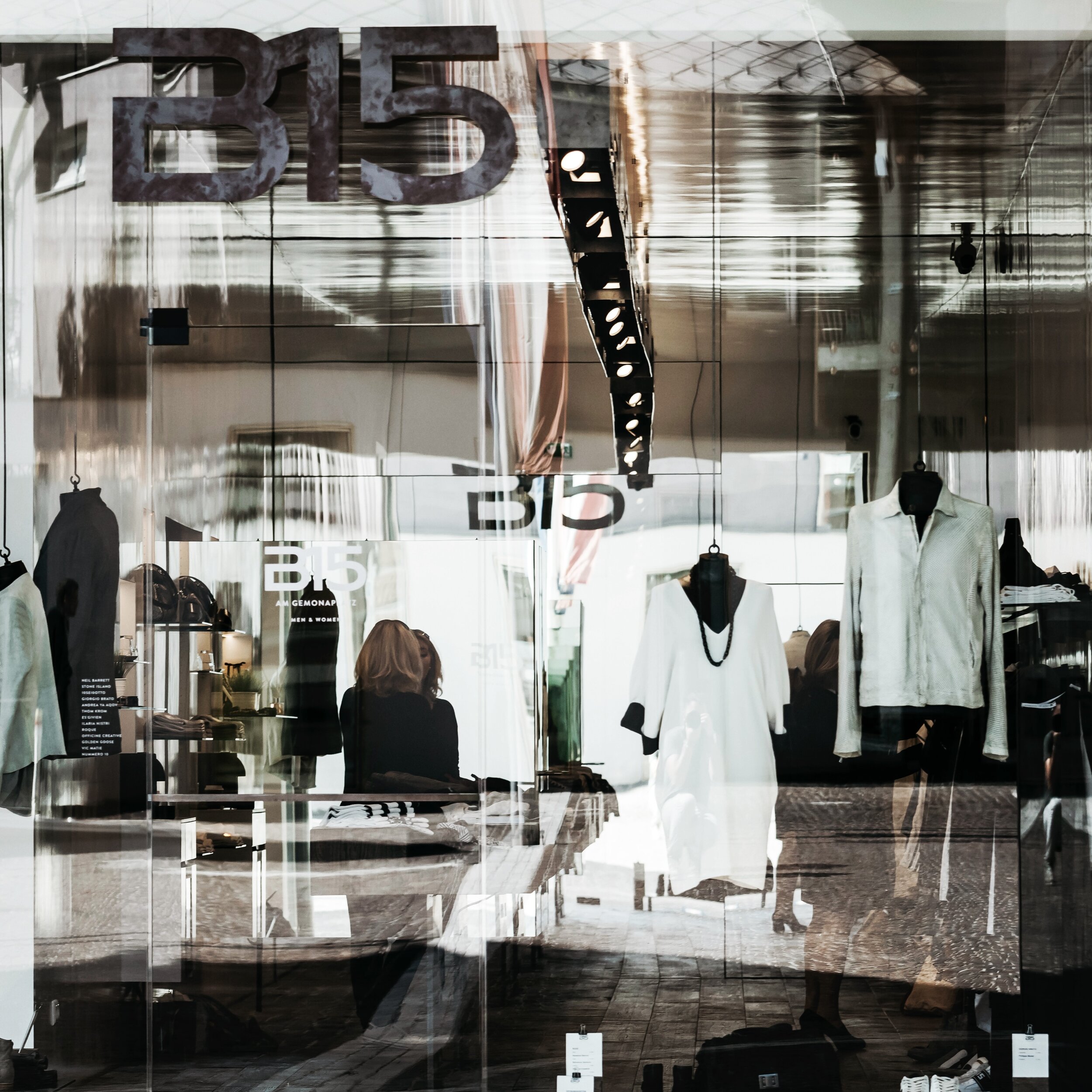 |
N E U E 
S A I S O N 
2 0 2 4

V E L D E N 
A M
W &Ouml; R T H E R S E E 

www.b15.at

B15 am Gemonaplatz
Seecorso 4
9220 Velden am W&ouml;rthersee

#b15fashion #veldenamw&ouml;rthersee #k&auml;rnten #austria #&ouml;sterreich