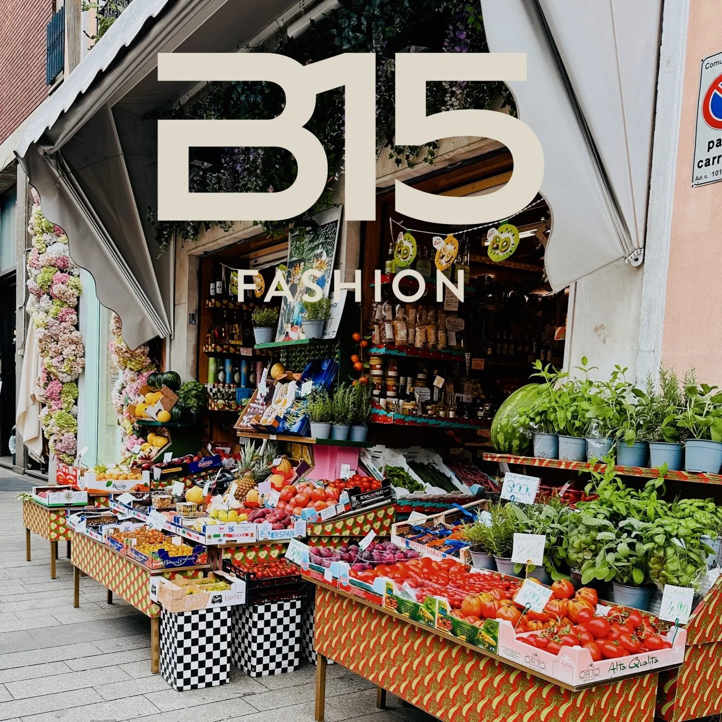 Zeitlose Eleganz f&uuml;r den modernen Alltag.

Feinste Materialien, klare Linien und eine subtile Raffinesse &ndash; jedes Piece erz&auml;hlt von Stilbewusstsein und Understatement. Vom leichten Sommerhemd bis zur ikonischen Bag: eine Auswahl f&uuml