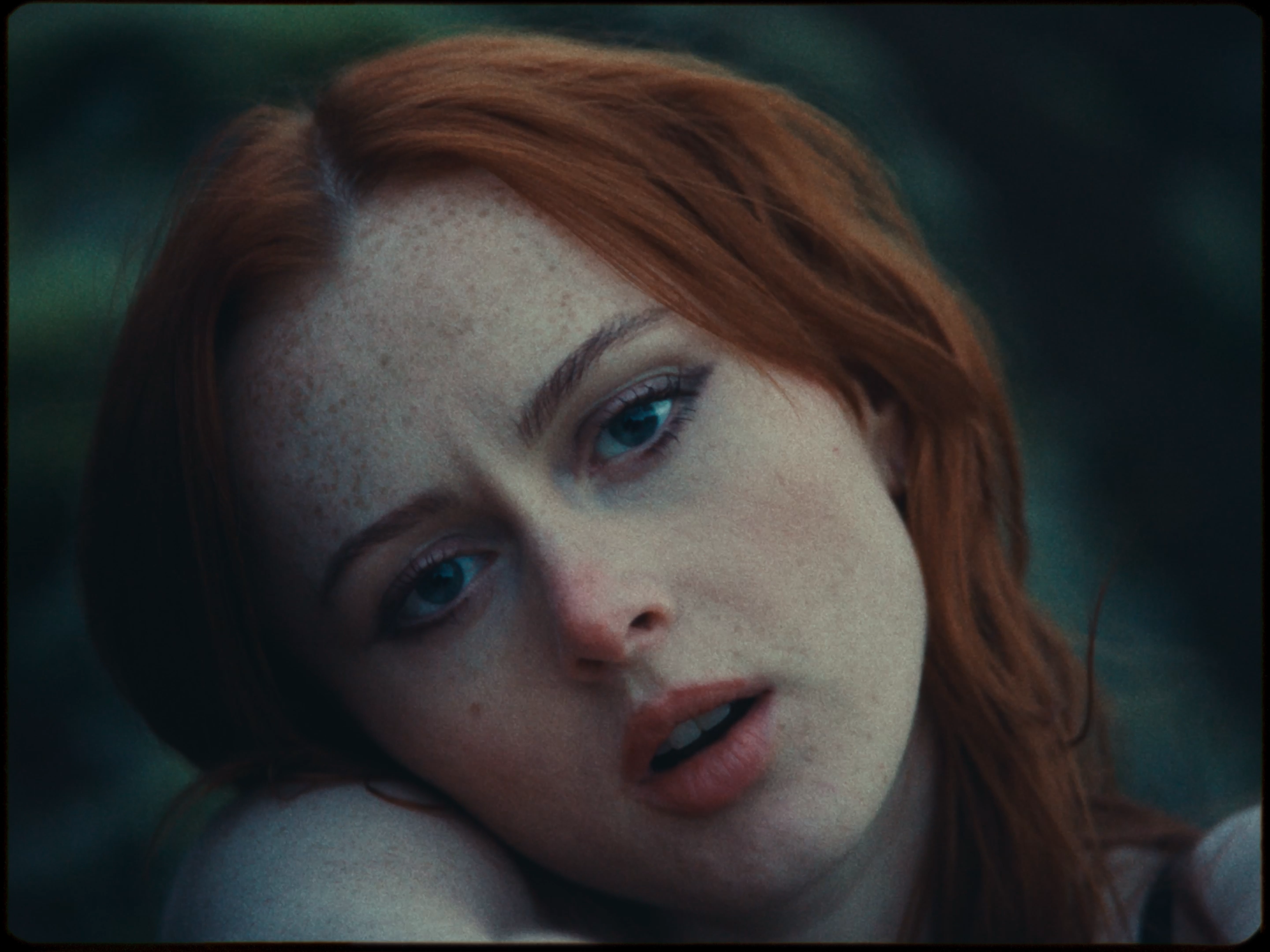 Elín Hall Heaven To A Heathen mv