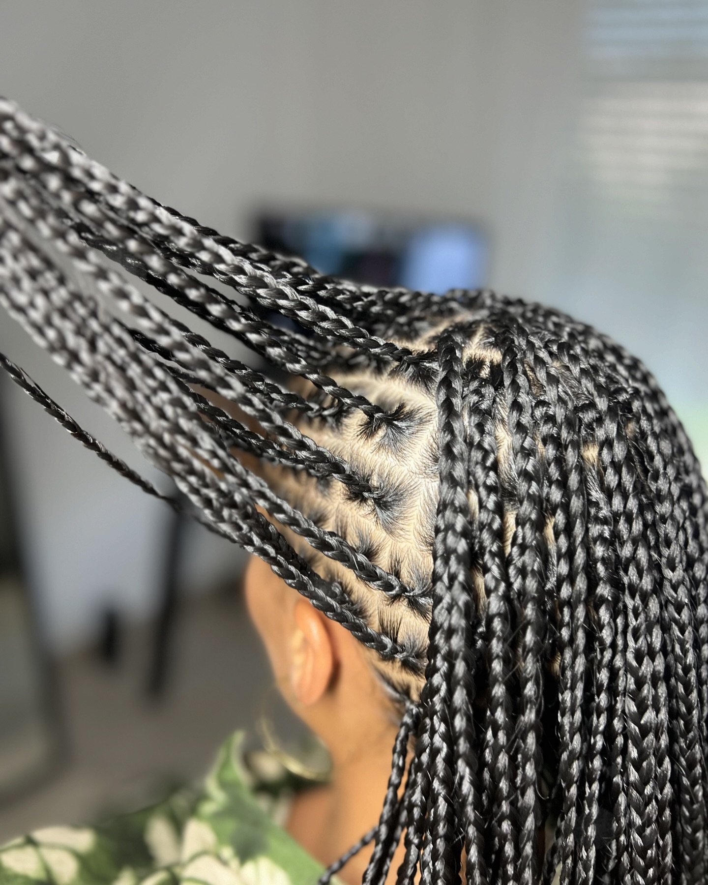 🎀SMALL Knotless Braids en longues🎀
🎀 3 paquets de m&egrave;ches pr&eacute; tir&eacute;es 
🎀 prix : 135&euro;

&mdash;&mdash;&mdash;&mdash;&mdash;&mdash;&mdash;&mdash;&mdash;&mdash;&mdash;&mdash;&mdash;&mdash;&mdash;
#ketewali #lyon #lyoncity #lyo