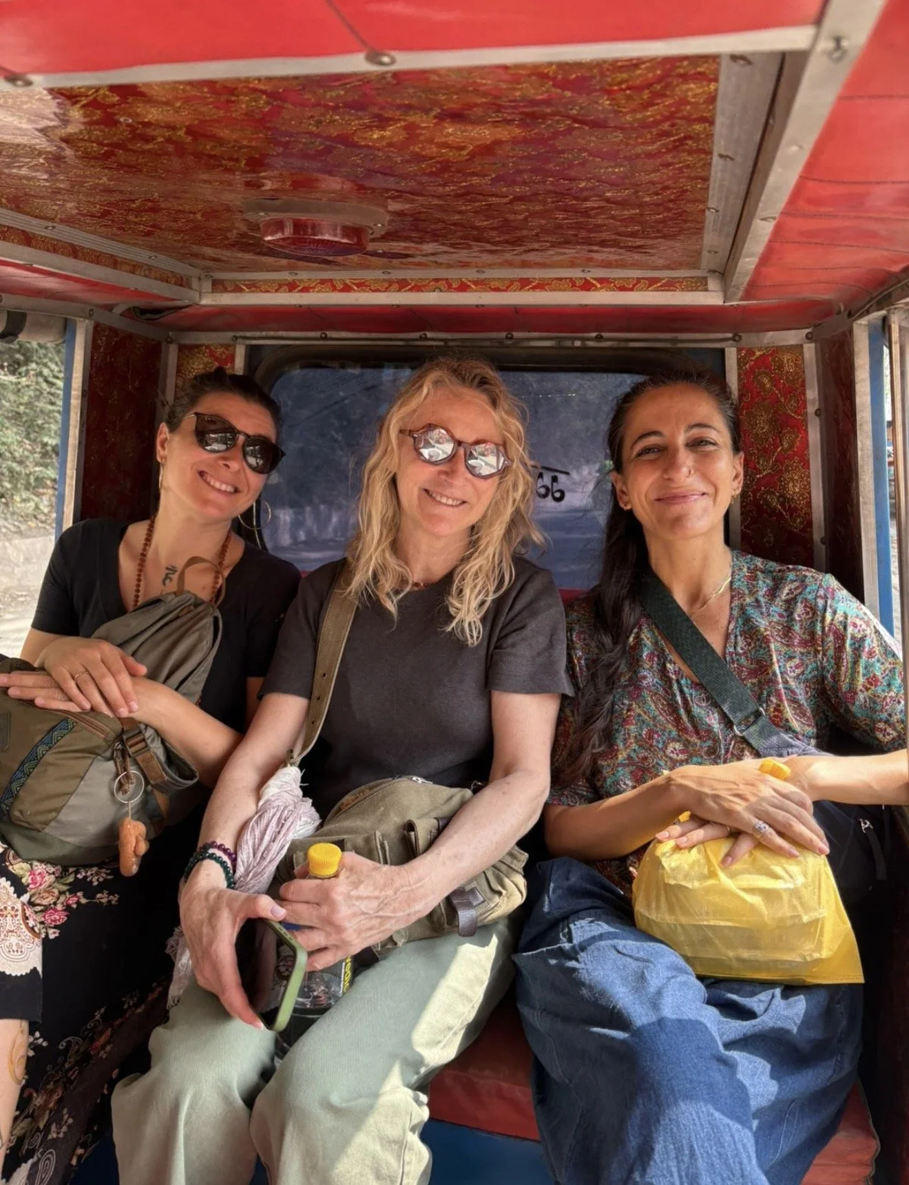 tuktuk.jpg