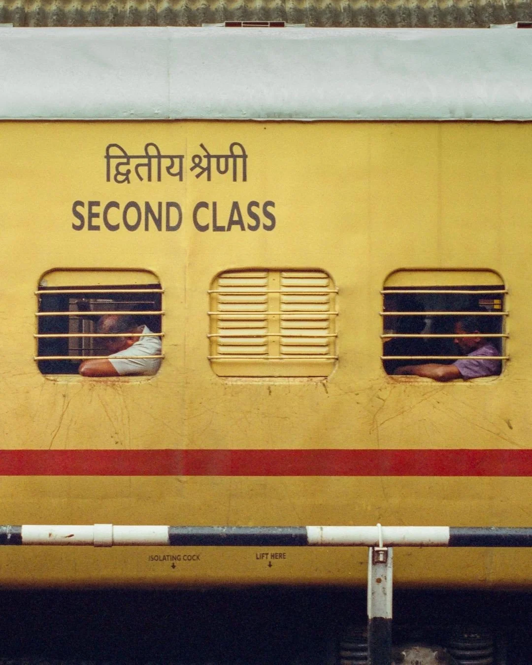 delhi train.jpeg