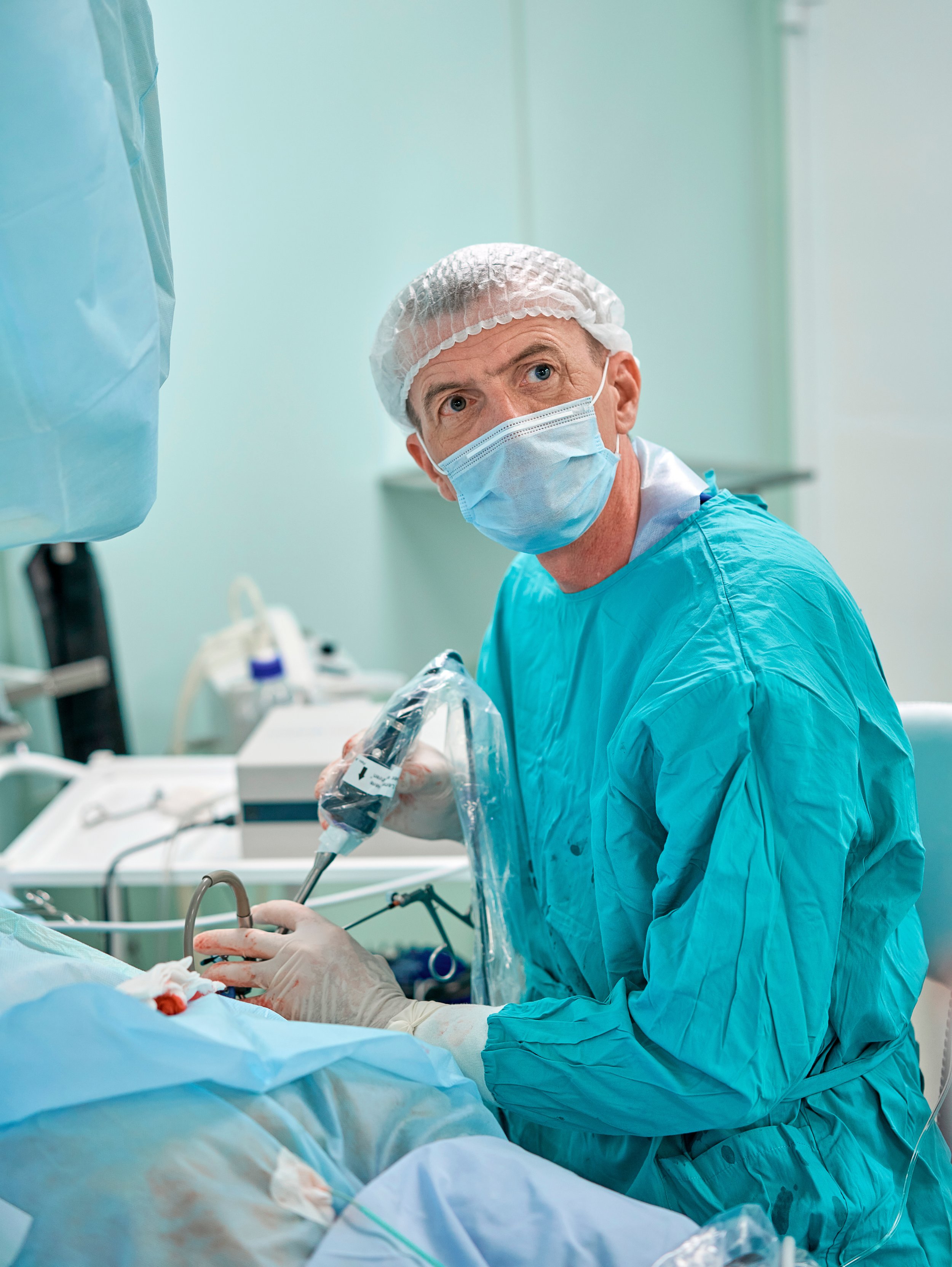 Partial nephrectomy versus radical nephrectomy for kidney cancer