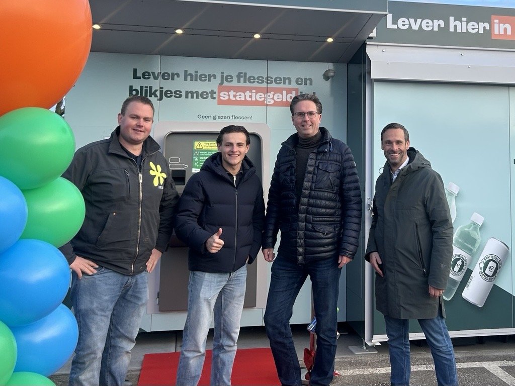 Primeur binnen tuincentra: Intratuin lanceert eerste statiegeld bulkmachine