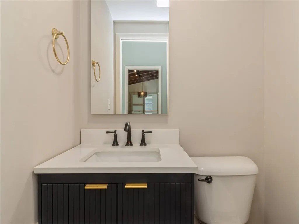 half bath.jpg