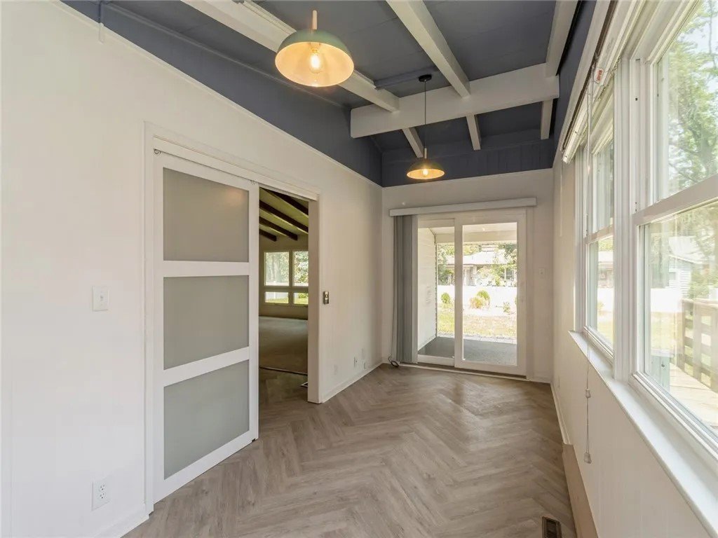 Sunroom.jpg
