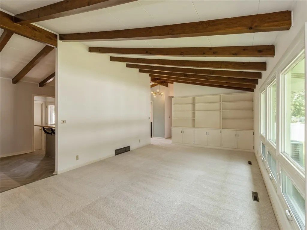 living room 3.jpg