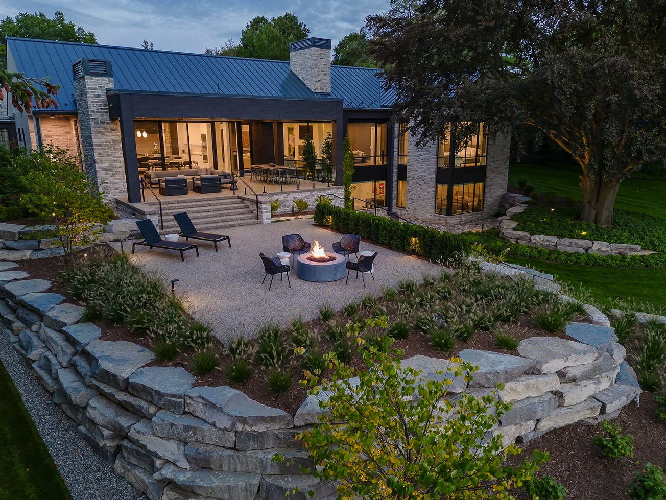 Contemporary in Nature