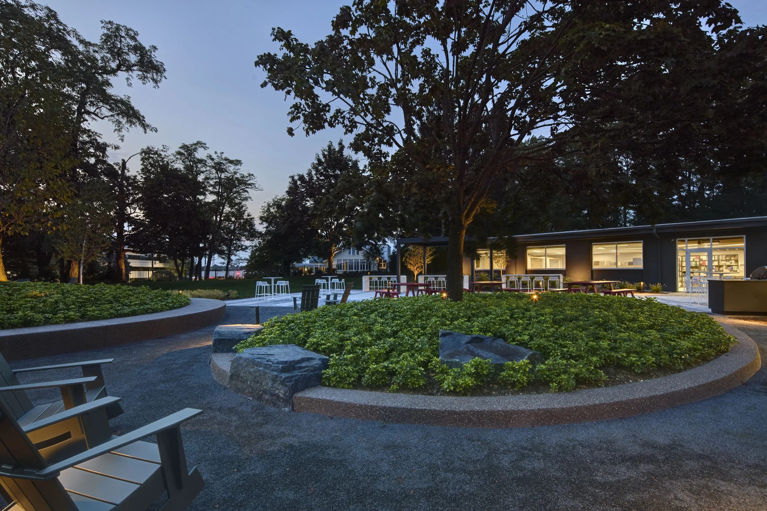 Dul_TMPCourtyard_9-1-26-0400-dc1.jpg