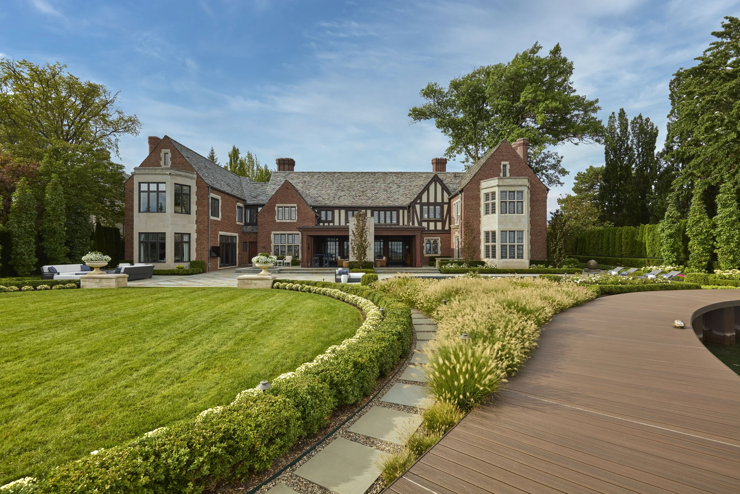 Dul_Grosse_Pointe_Park_Manor_9-18-26-0558-dc2.jpg