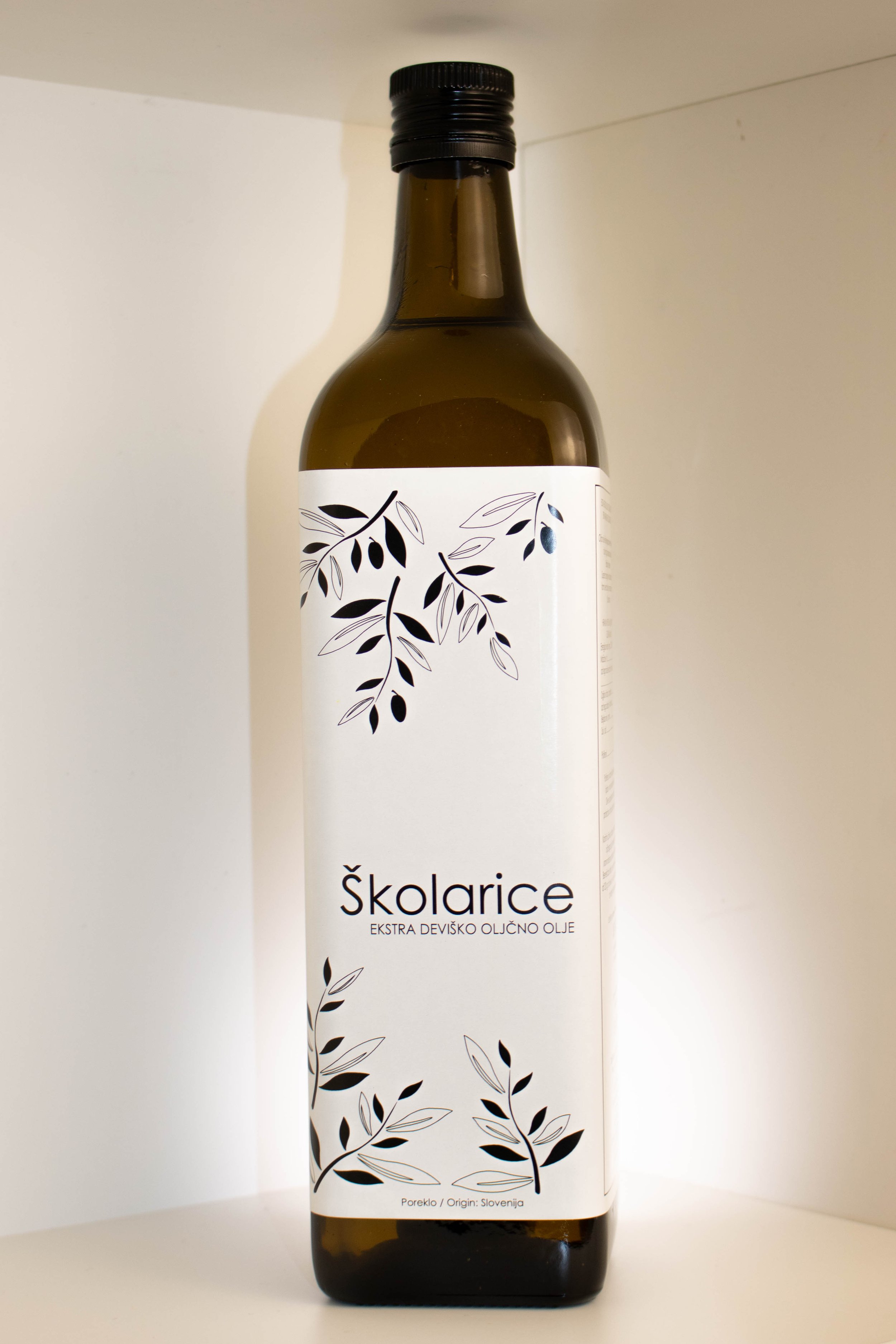 Ekstra deviško oljčno olje  Školarice 1L