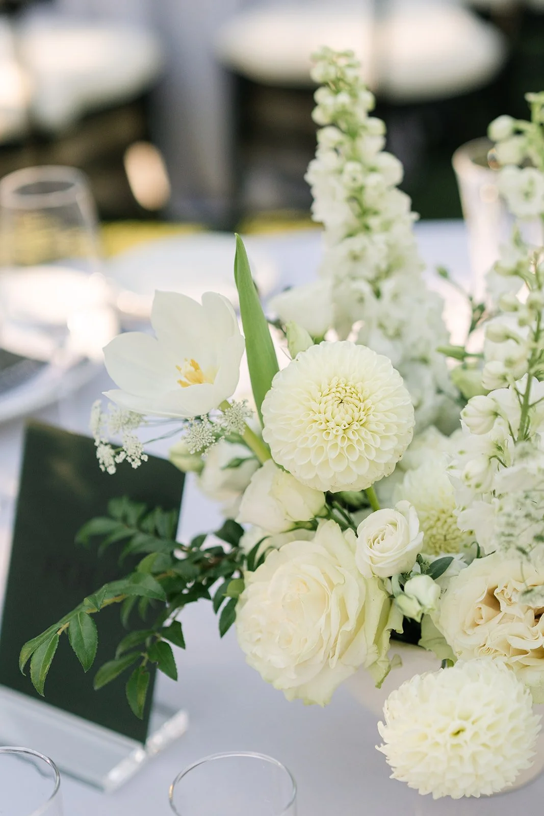 Summer garden wedding with classic white and green flowers  // M & S