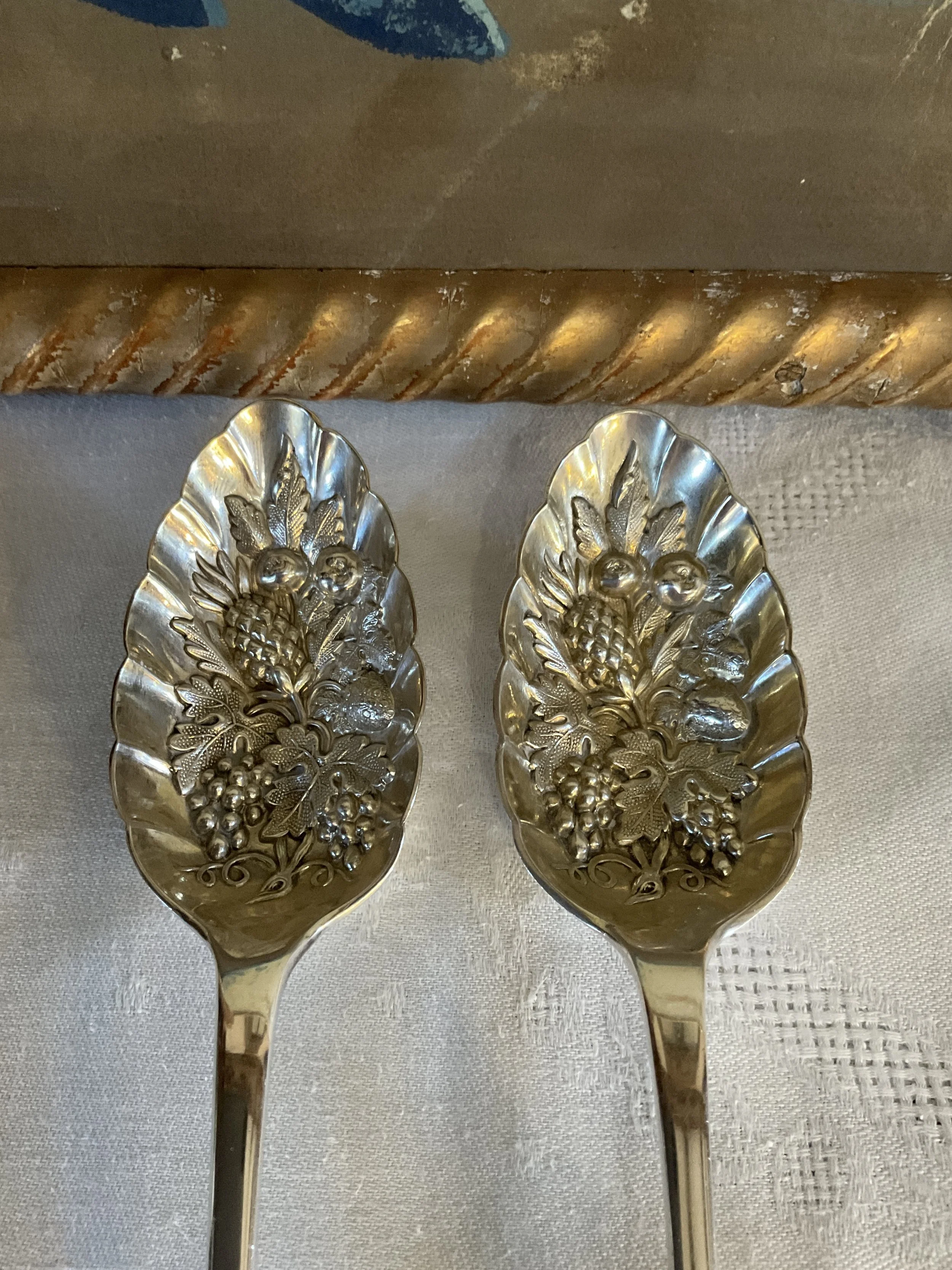 Lucullus Antiques English Antique Victorian Silver Fruit Service