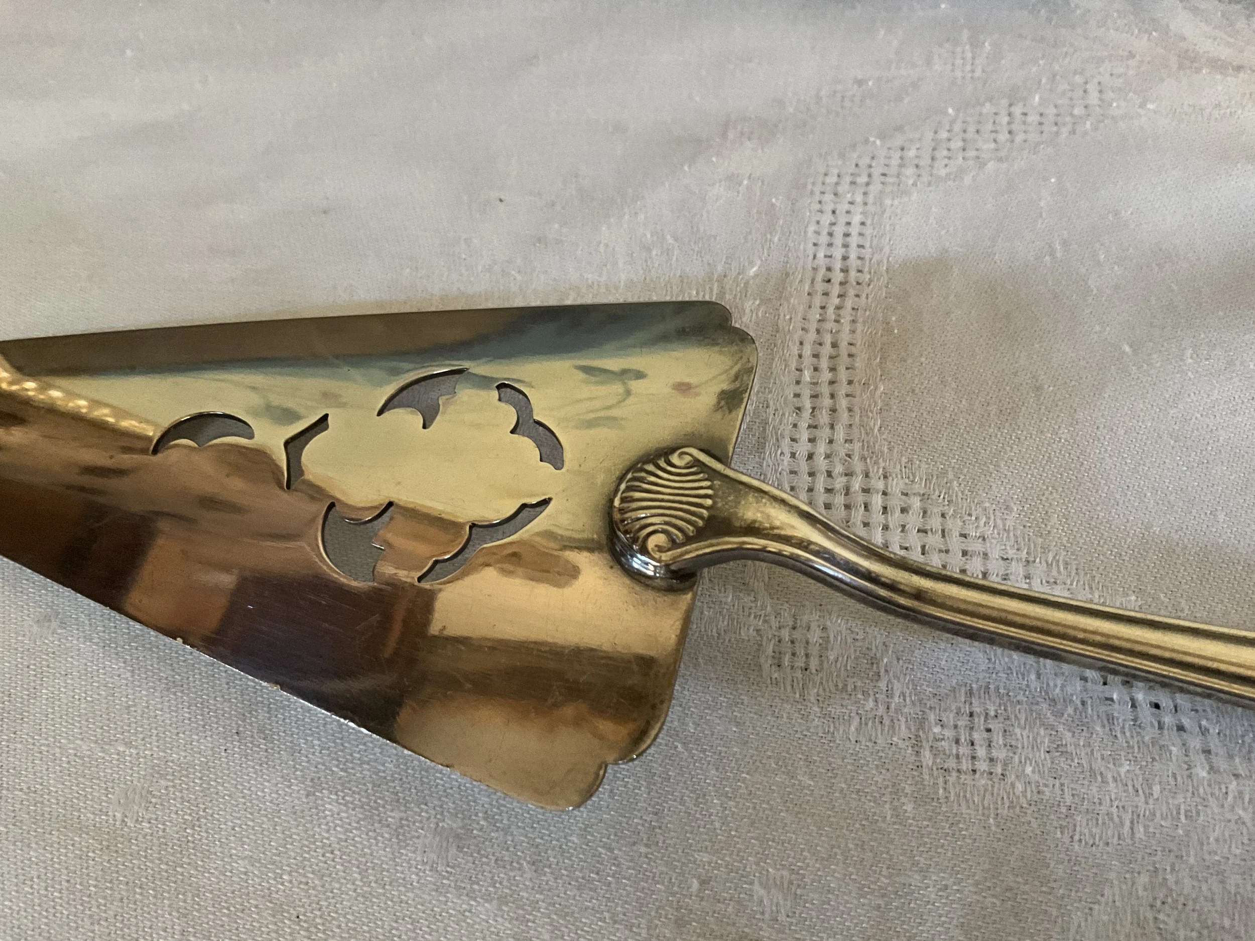 Lucullus Antiques French Antique Belle Epoque Plated Silver Tart Server