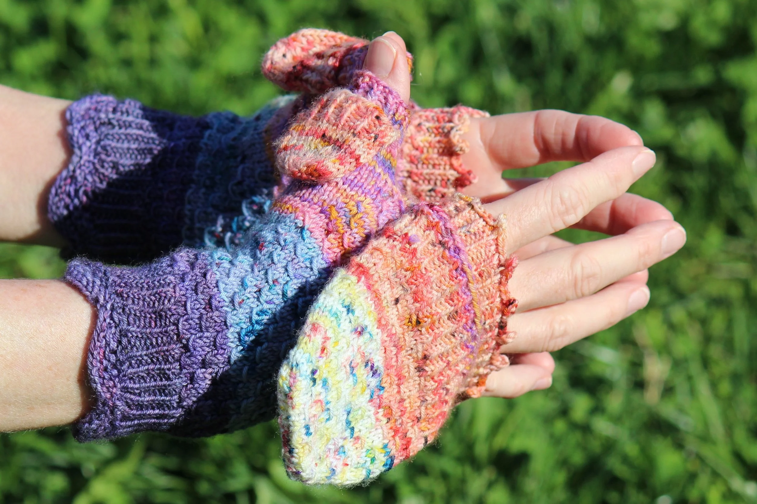 Mermaid's Tail Mitt-Mittens — jennits