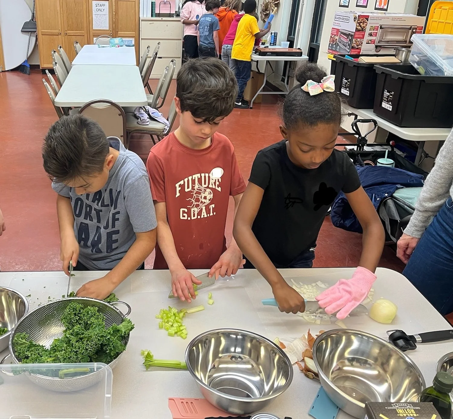 little-chefs-cutting-veggies.jpeg