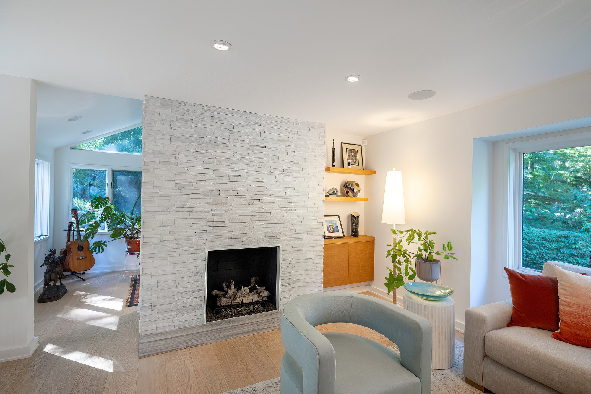 PearlmanKitchenLivingRm - Online_09.JPG