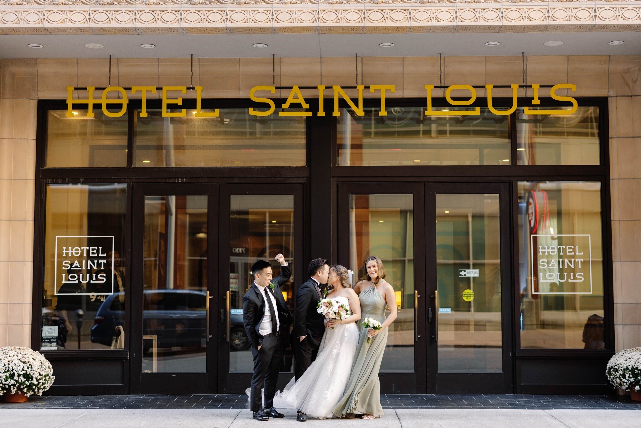 We are the place for your &quot;I do&quot;! 😍

Email or call today to see what Hotel Saint Louis has to offer! 

Thank you to the Park's for spending your special day with us! 

📸: @elisesphotog 

314-612-4928

stleventsales@hotelsaintlouis.com