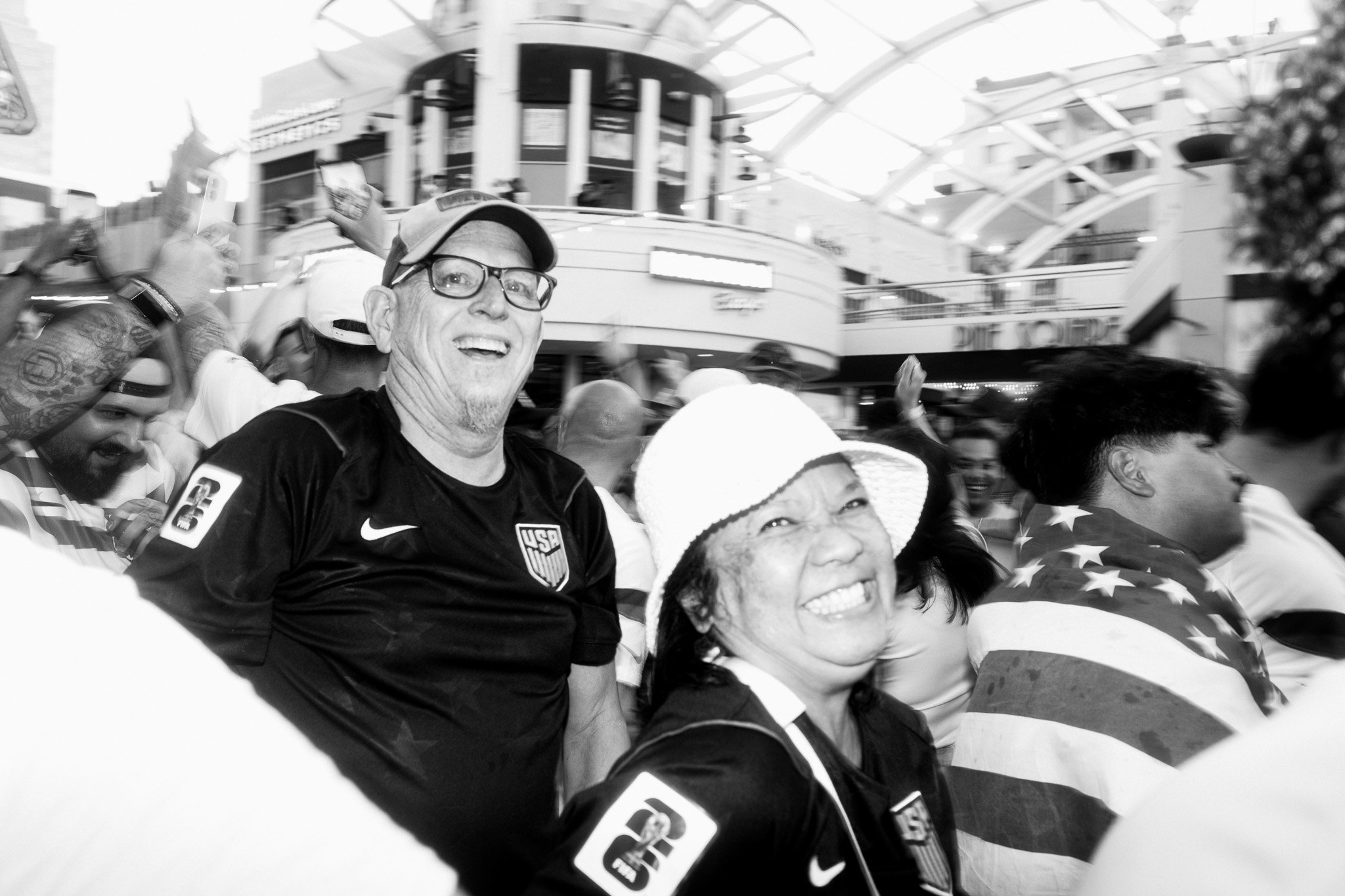 2026-06-12_LongBeachPineAve_FifaUSA_174.jpg