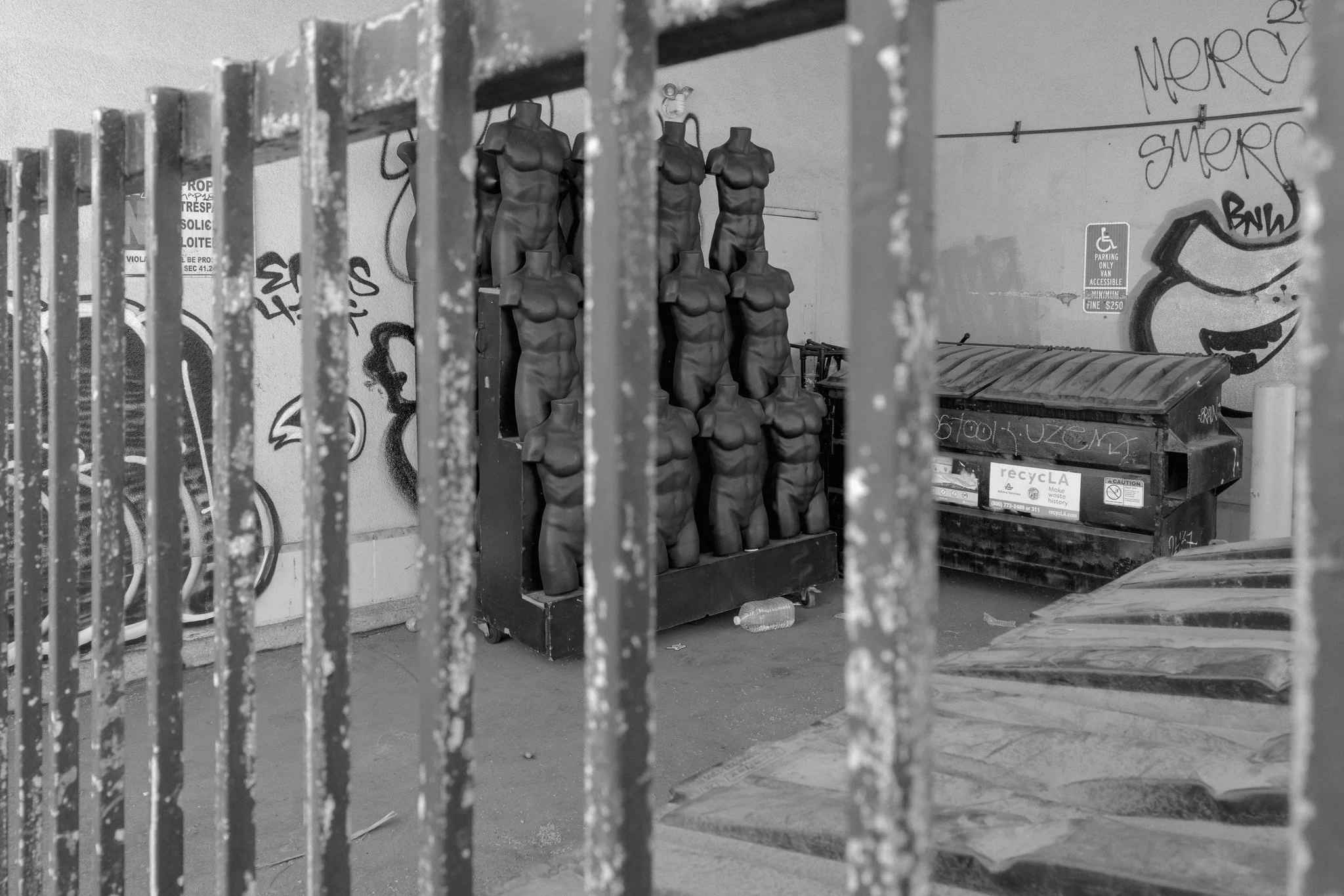 2026-05_VeniceBeach_002.jpg