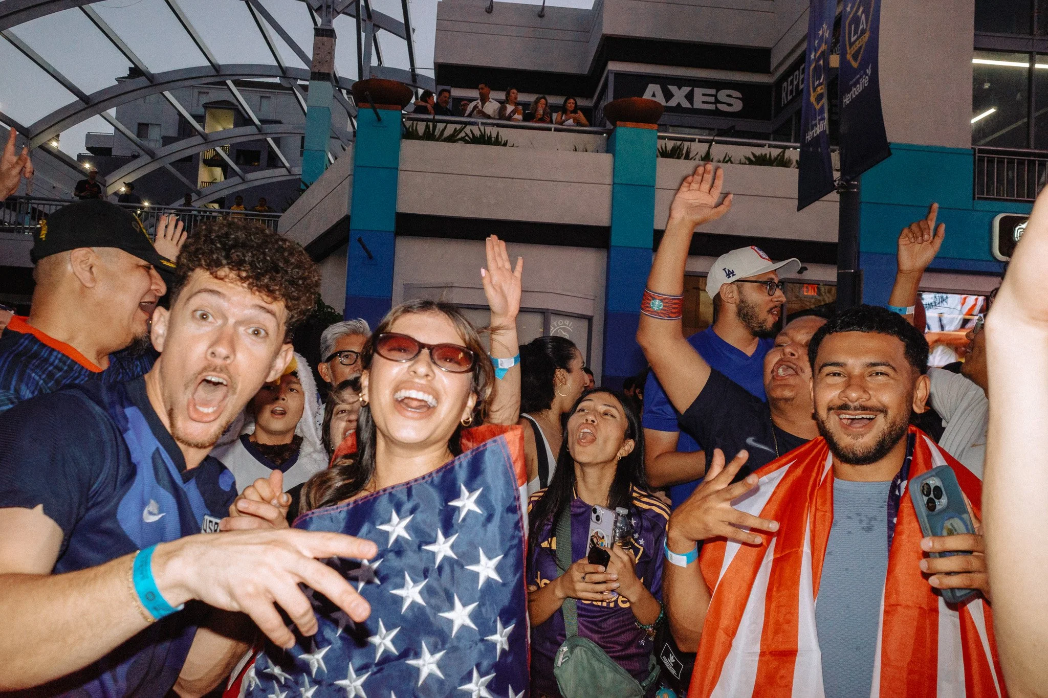 2026-06-12_LongBeachPineAve_FifaUSA_392.jpg
