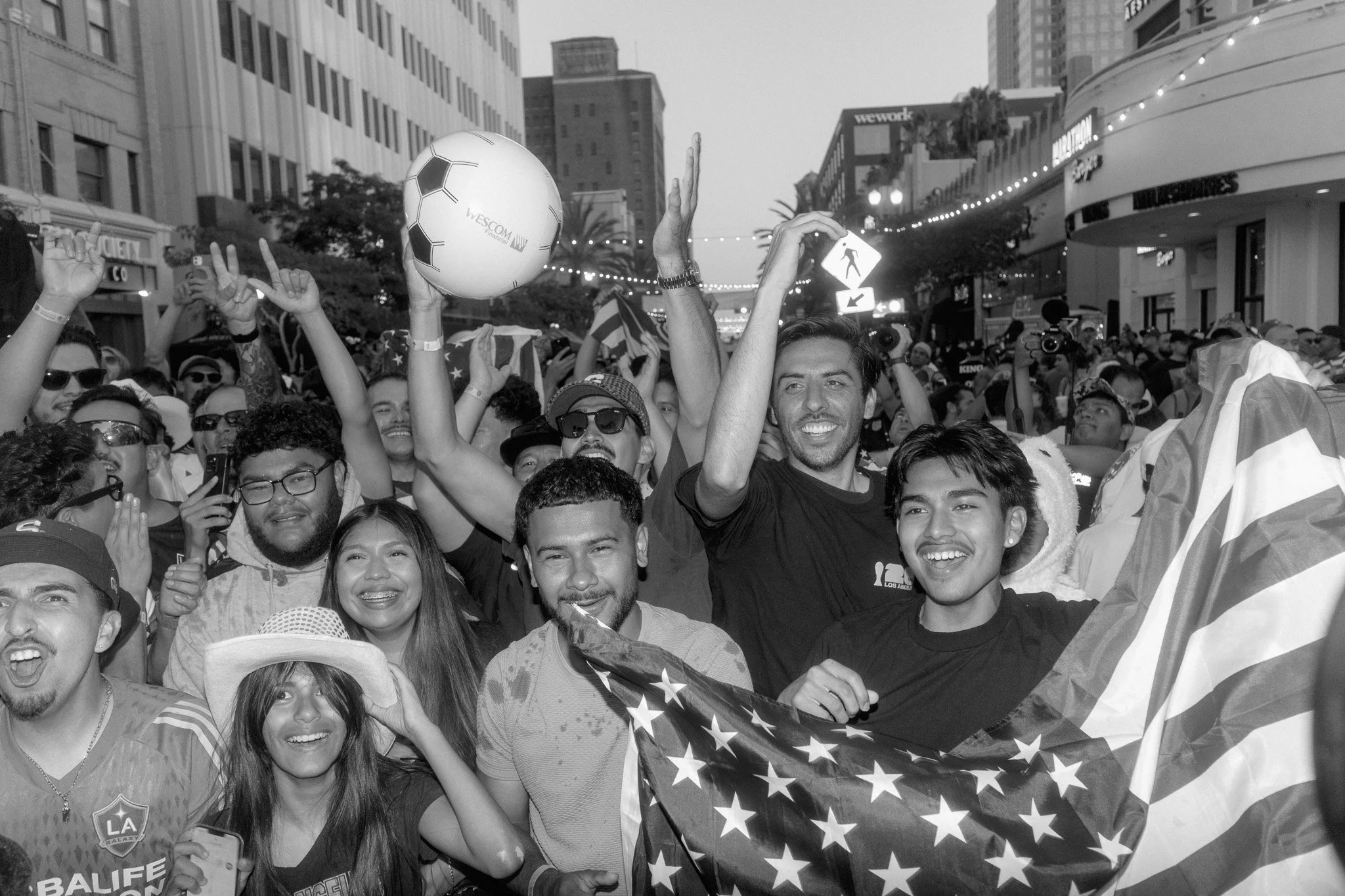 2026-06-12_LongBeachPineAve_FifaUSA_294.jpg