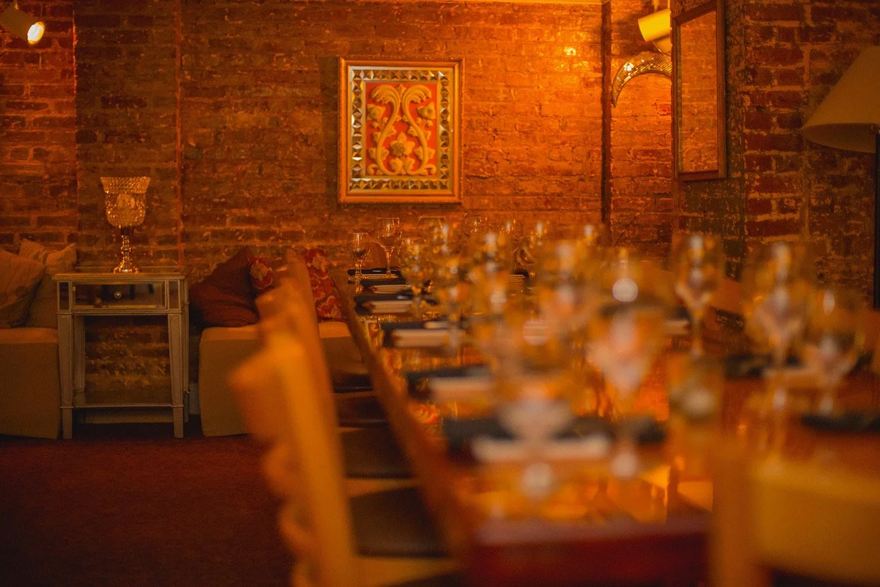 Reservations LiLLiES Restaurant & Bar — LiLLiES DC