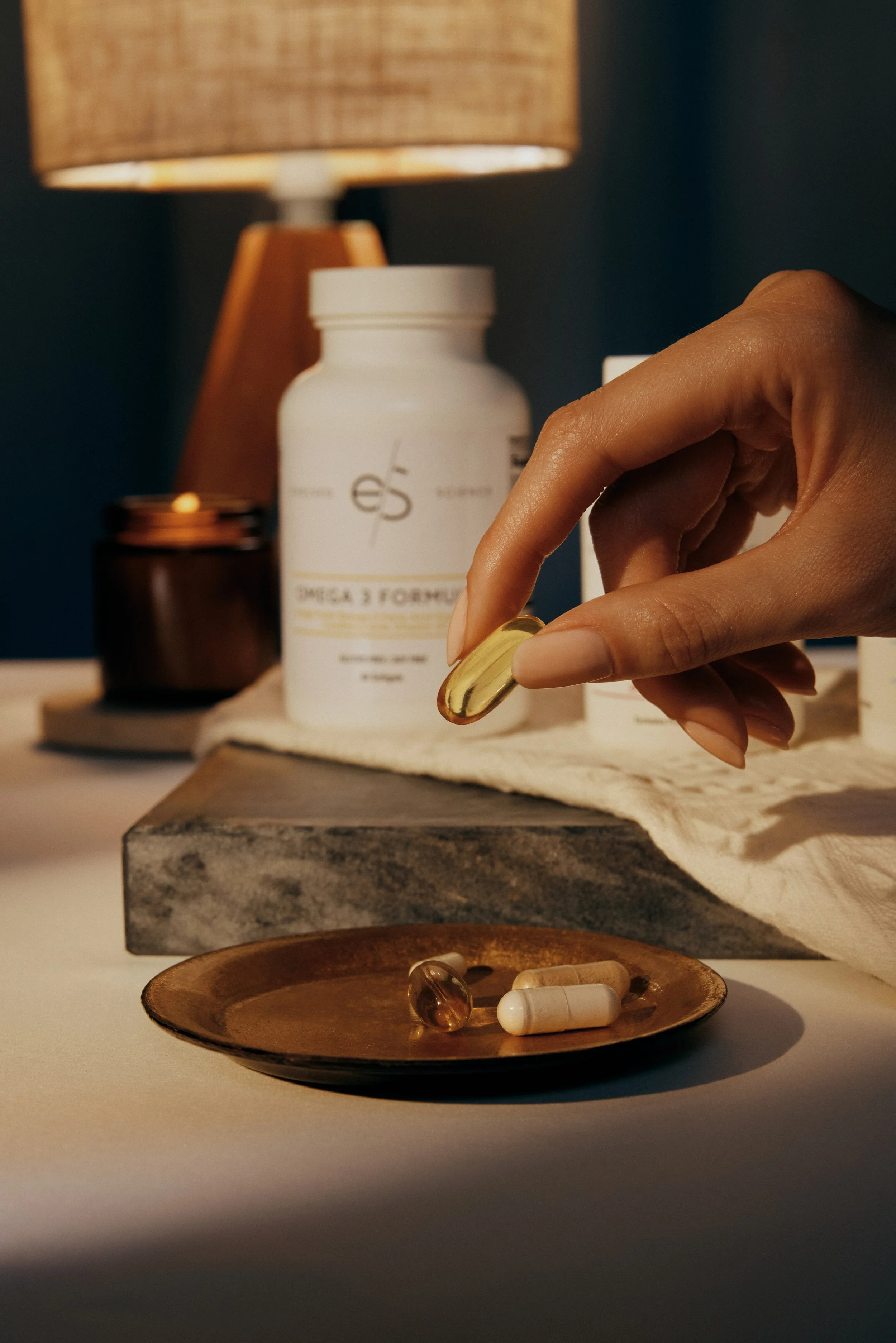 21_SweetSlumber_260520_ES-Health_Supplements_JenniferCzyborra_0119_sRGB_HighRes.jpeg