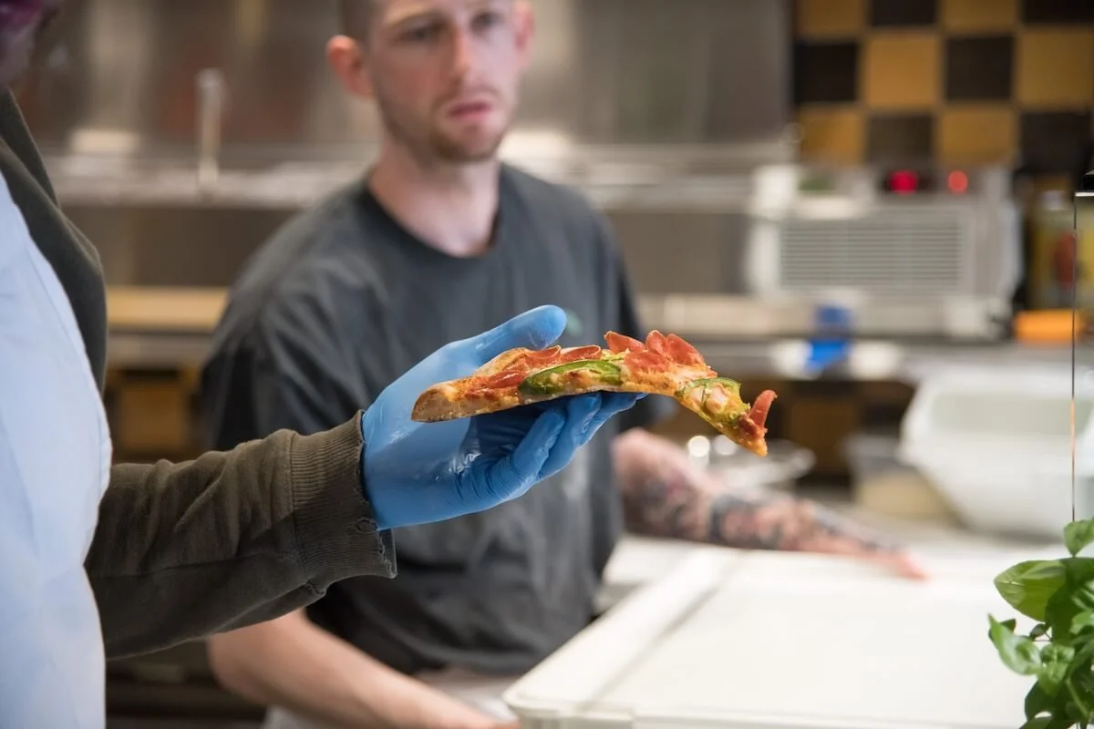 Taverna Pizza 11.jpg