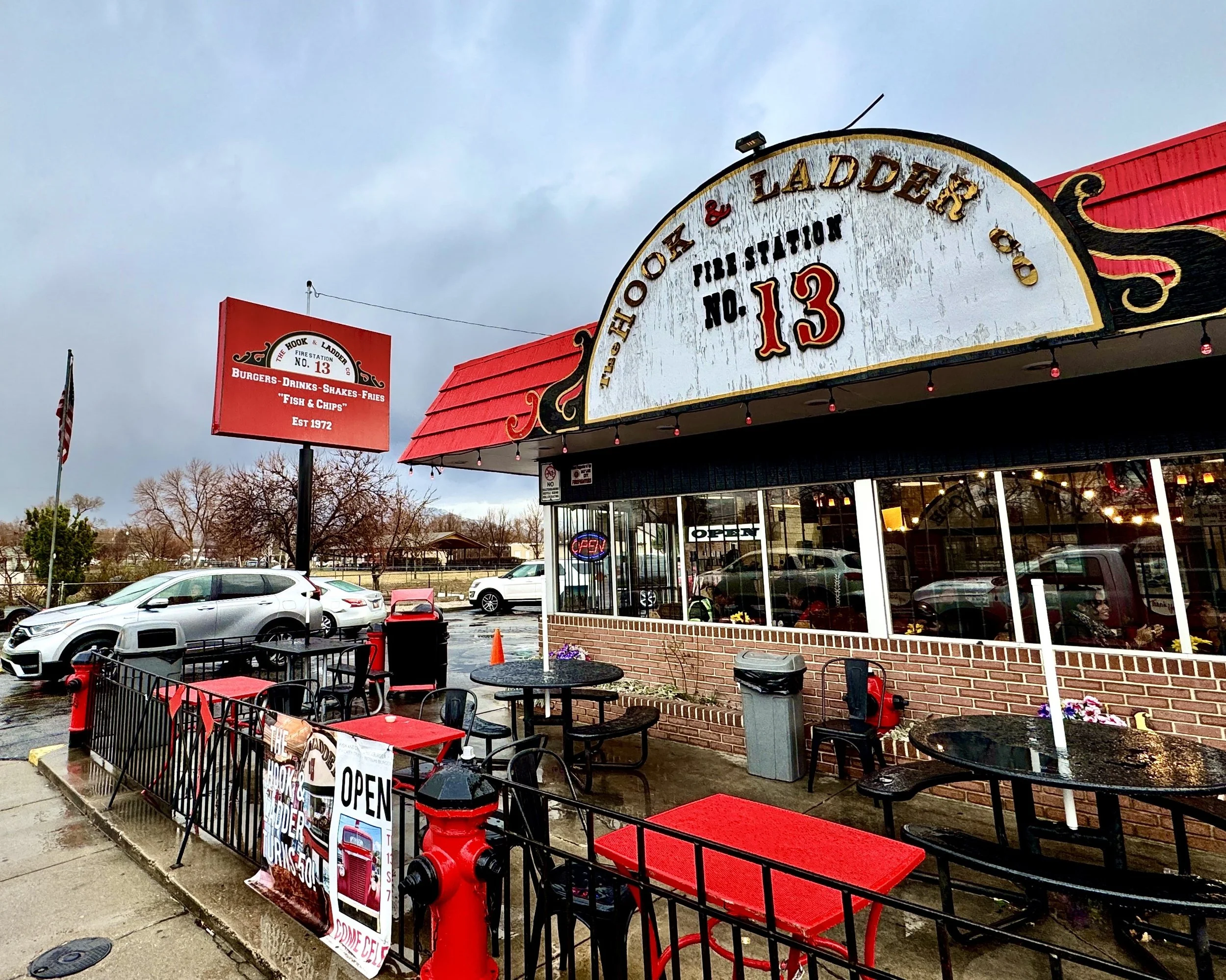 Picture of the exterior of Hook and Ladder, a restaurant in Glendale, on a grey gloomy day.