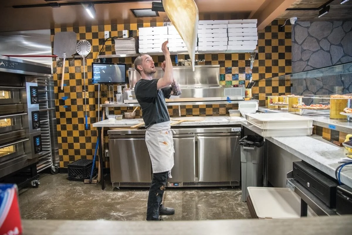 Taverna Pizza 12.jpg