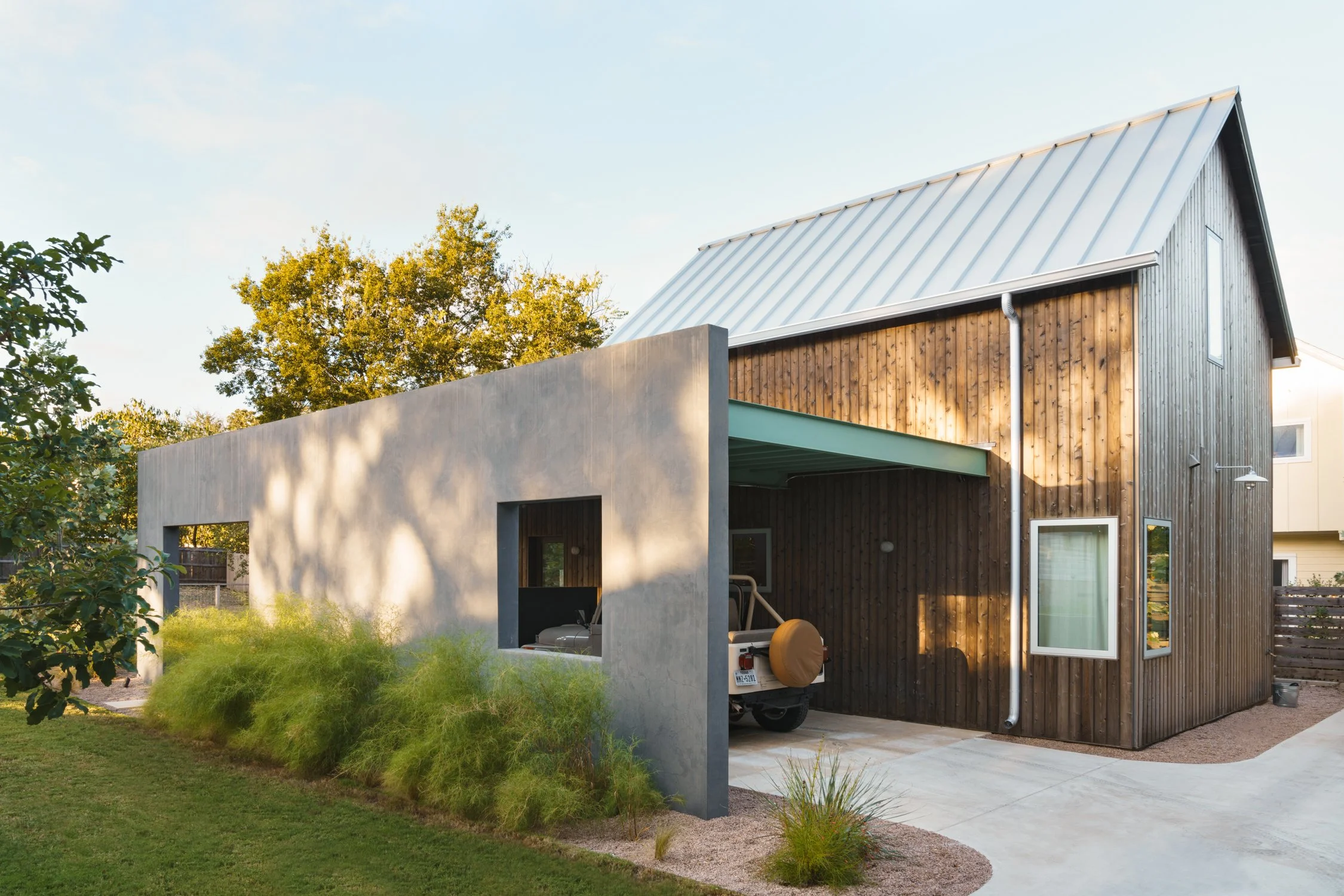 20210914_SideAngleSide_HarveySt8527.jpg