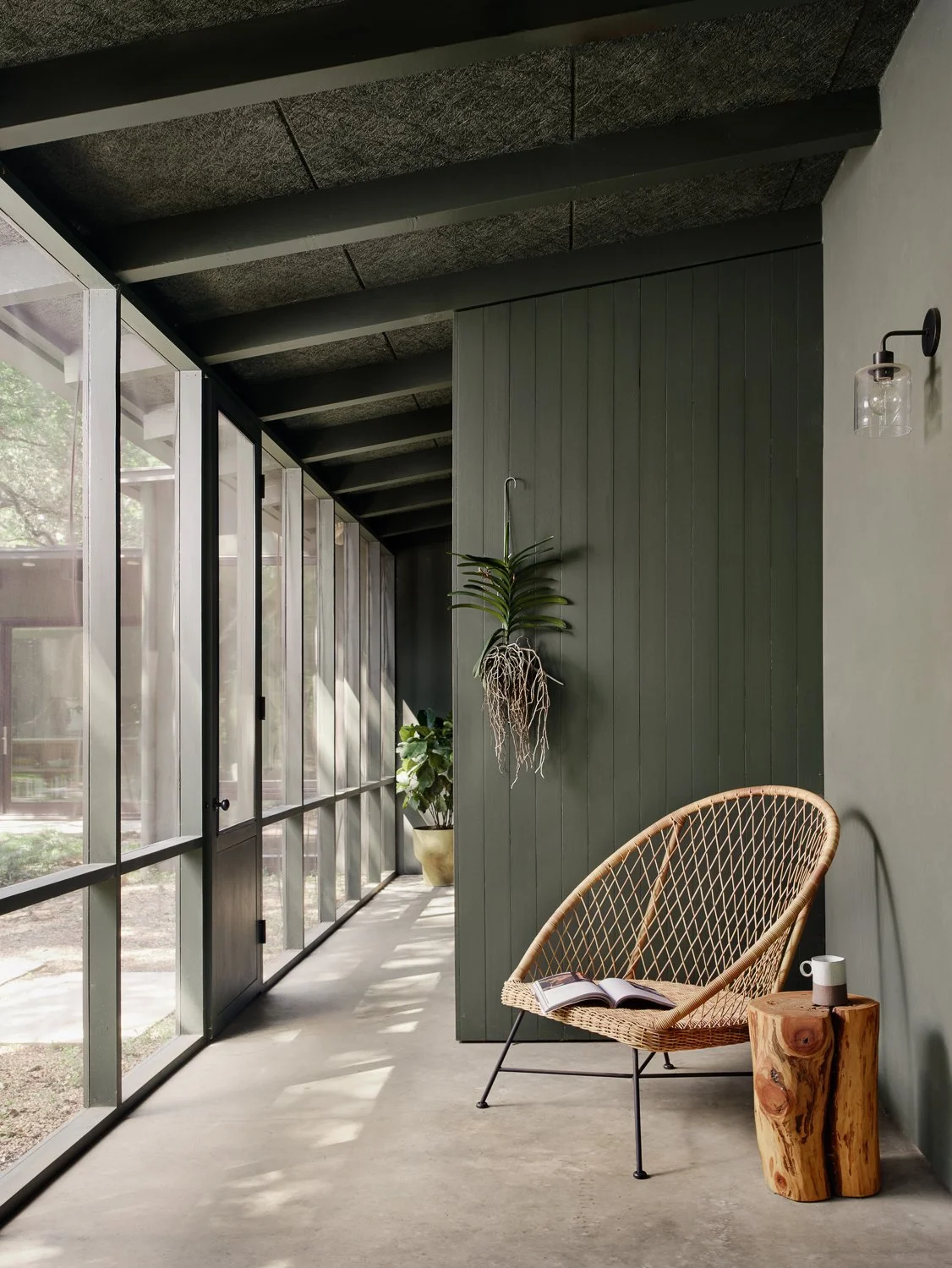 screenporch7605.jpg