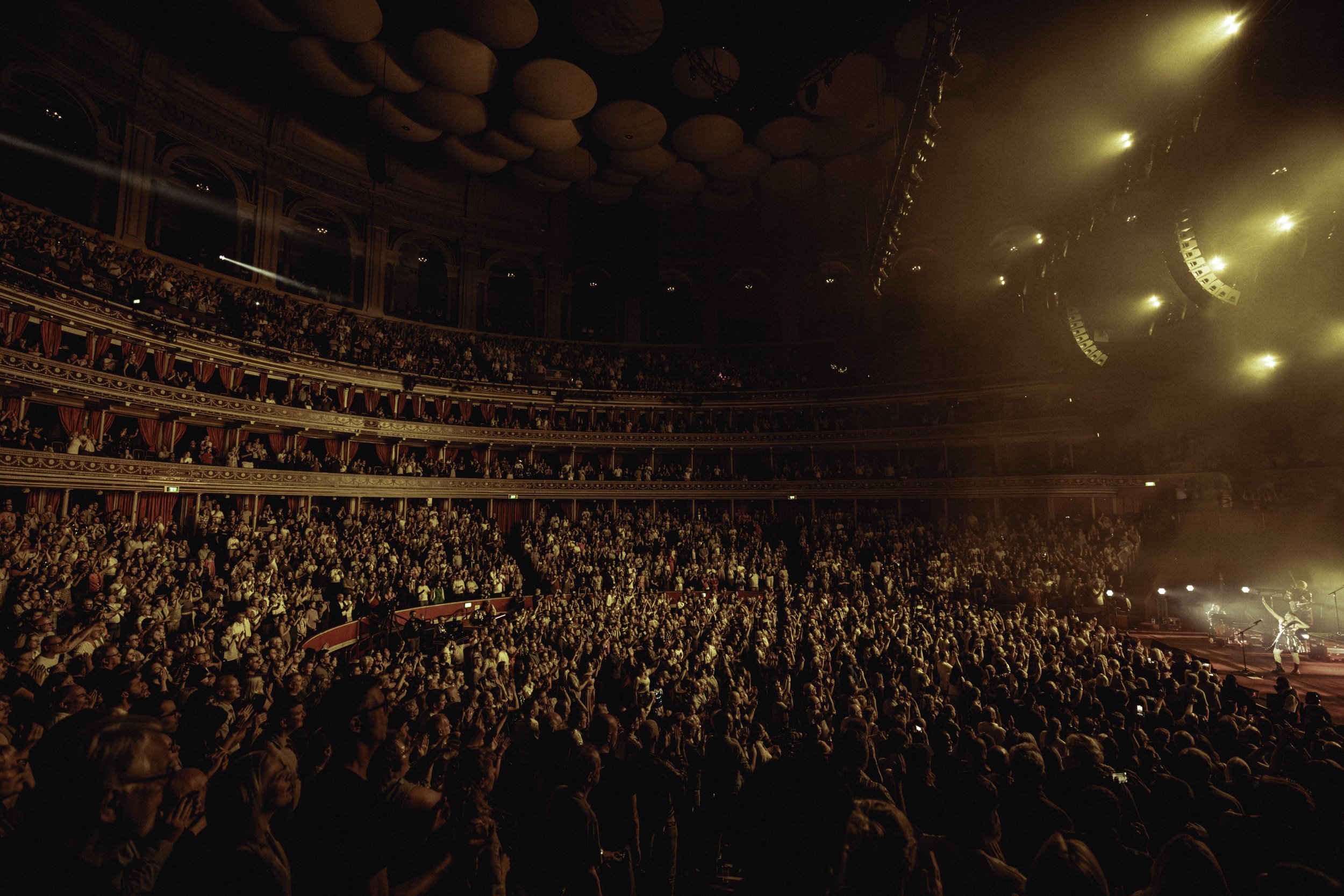 ICON: ONE OF MY BUCKET LIST VENUES, ROYAL ALBERT HALL, LIVES UP TO THE HYPE. HERE KT TUNSTALL CELEBRATES WITH WITH A PACKED HOUSE.