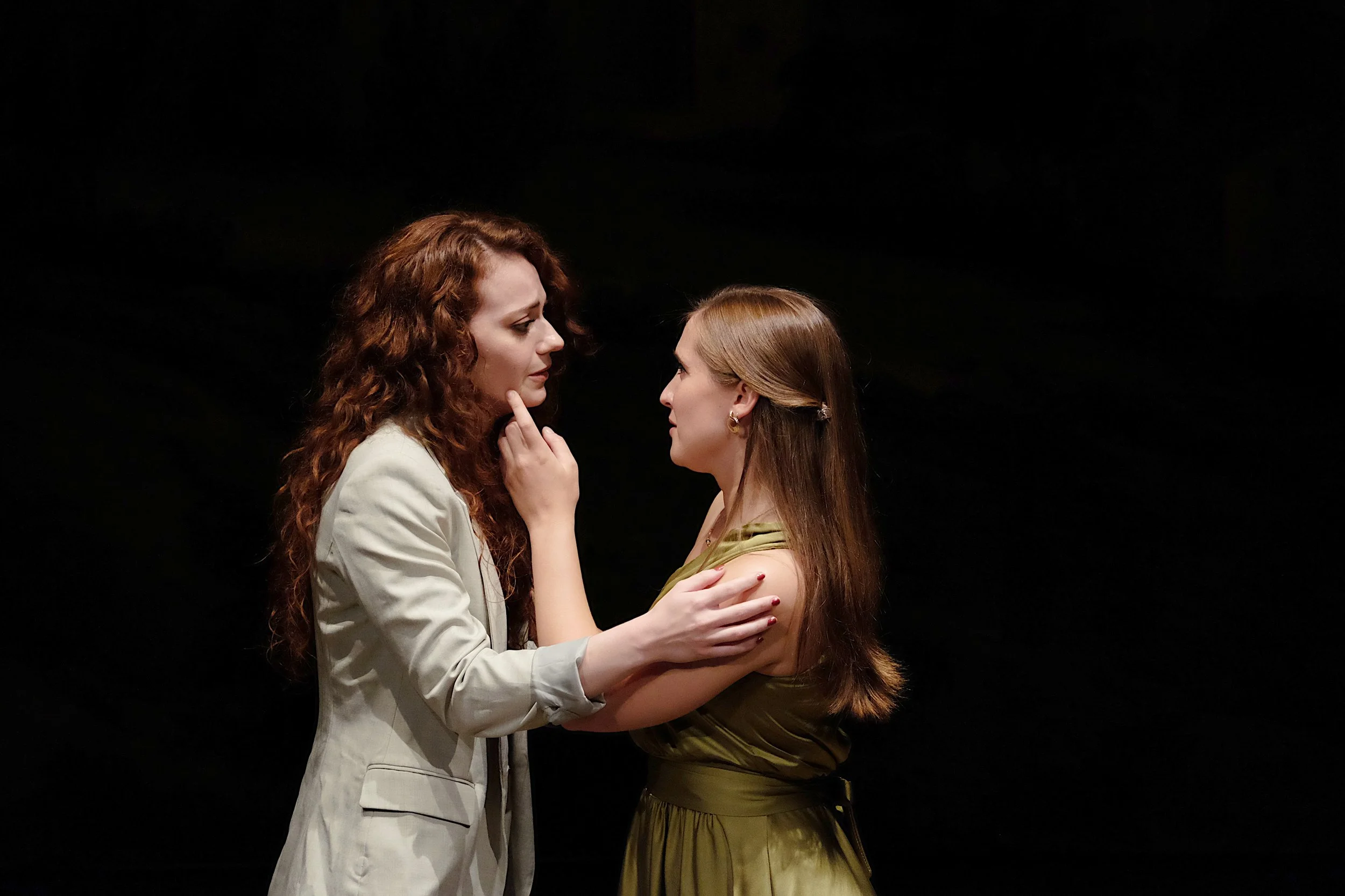 Arianna singing "Romeo" in scenes from Donizetti's I CAPULETI E I MONTECCHI with Classic Lyric Arts. Photo courtesy of Lia Alessandrini and Giorgio Rossi. Featuring soprano Sofia Gotch as Giulietta.